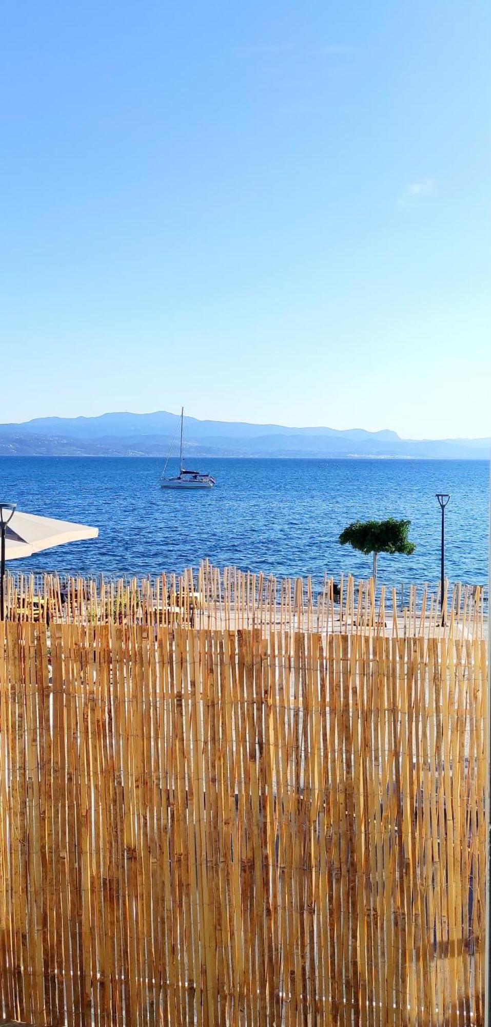 Apartment Dimitra's Amarynthos
