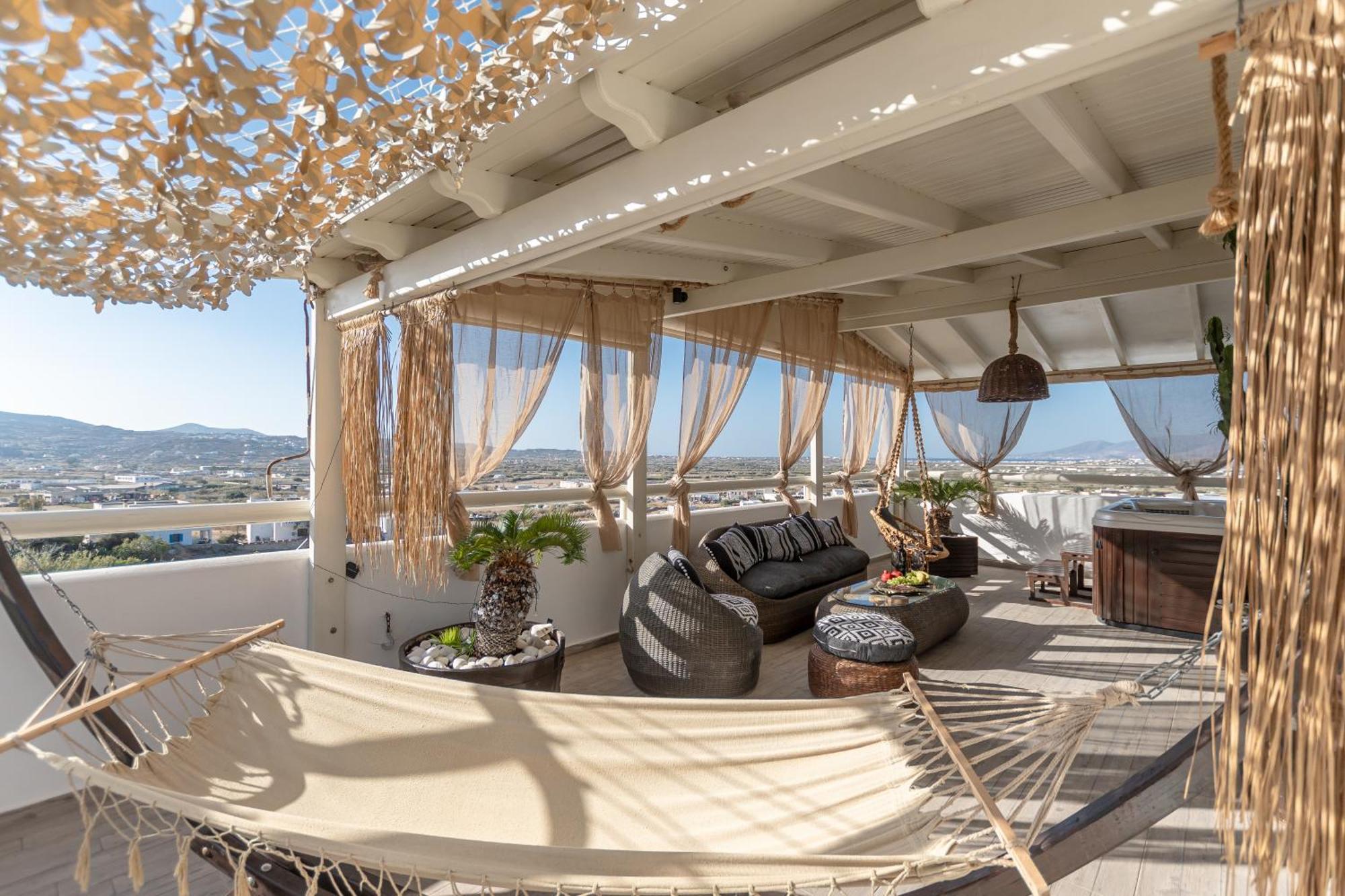 Black Velvet Villa