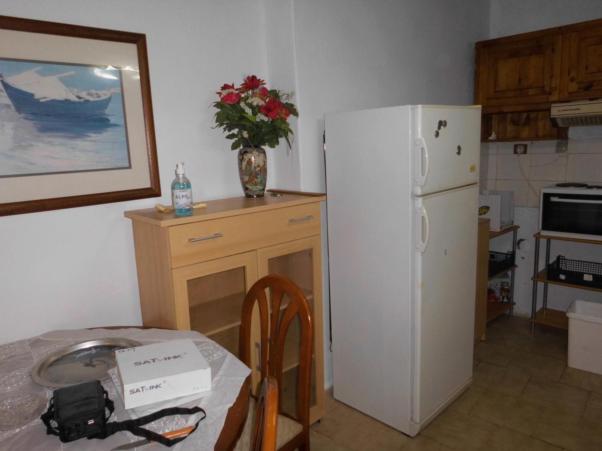 δυάρι με μπαλκόνι στην Apartment