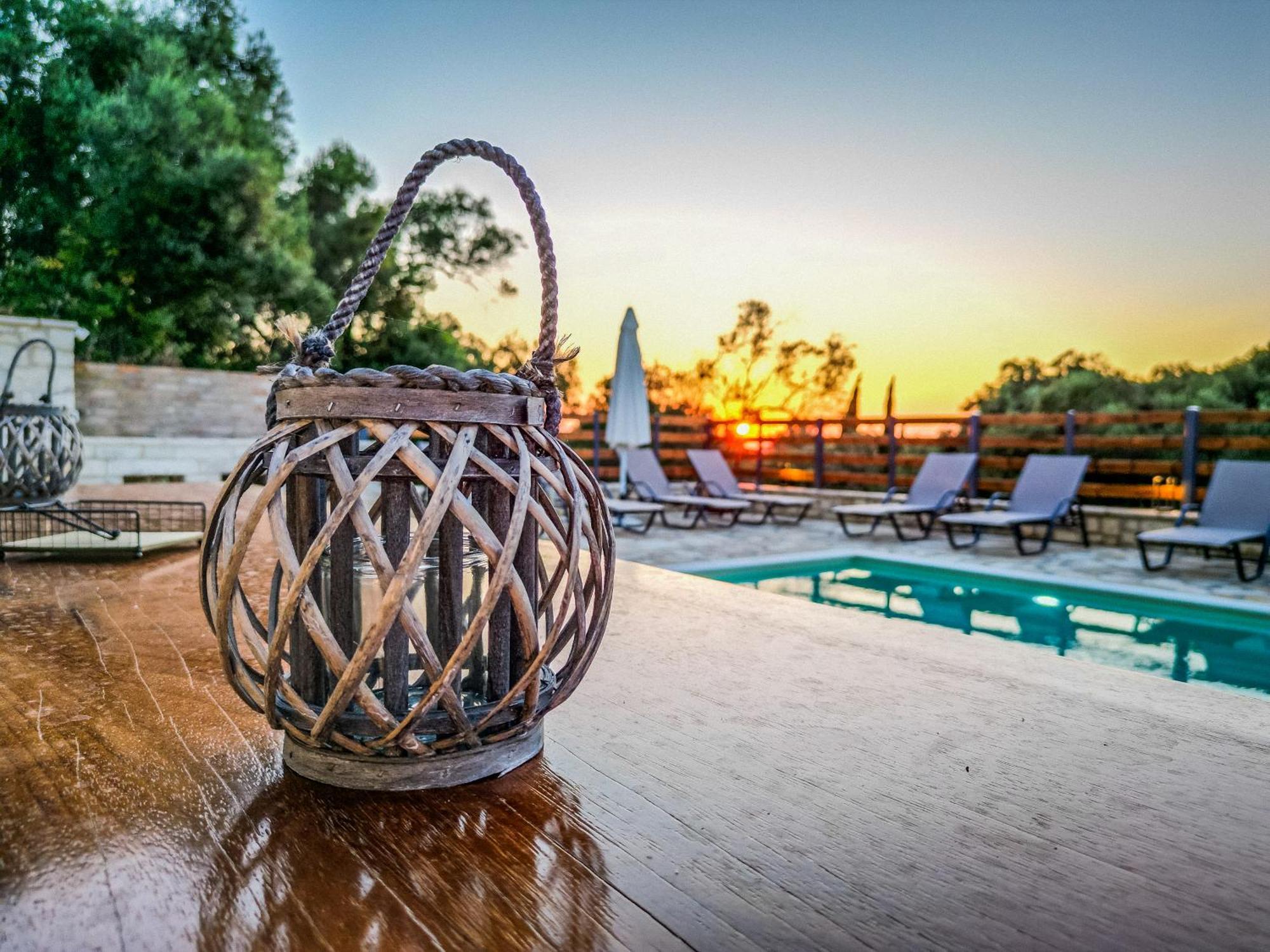 Villa Kostas-ne Corfu With Heated Salt Swimming Pool Agios Spyridon (Corfu)
