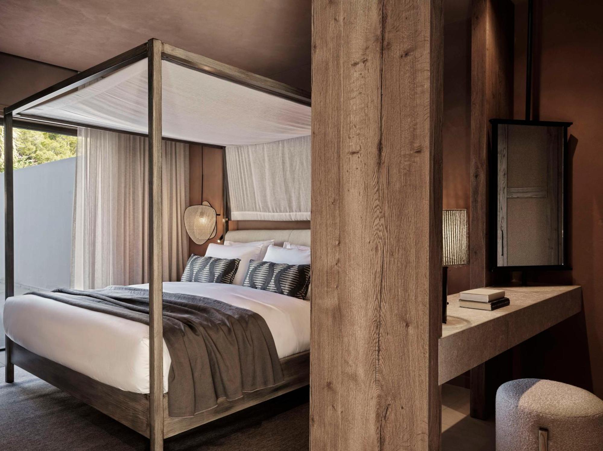 Lindian Village Rhodes,curio Collection 5*