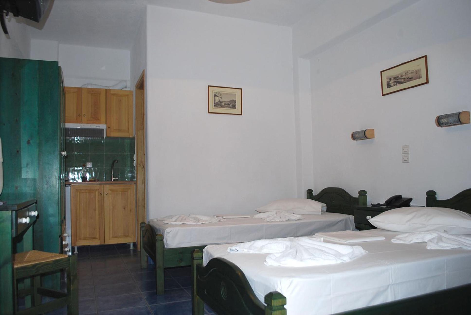 Aparthotel Siroco's And 3*