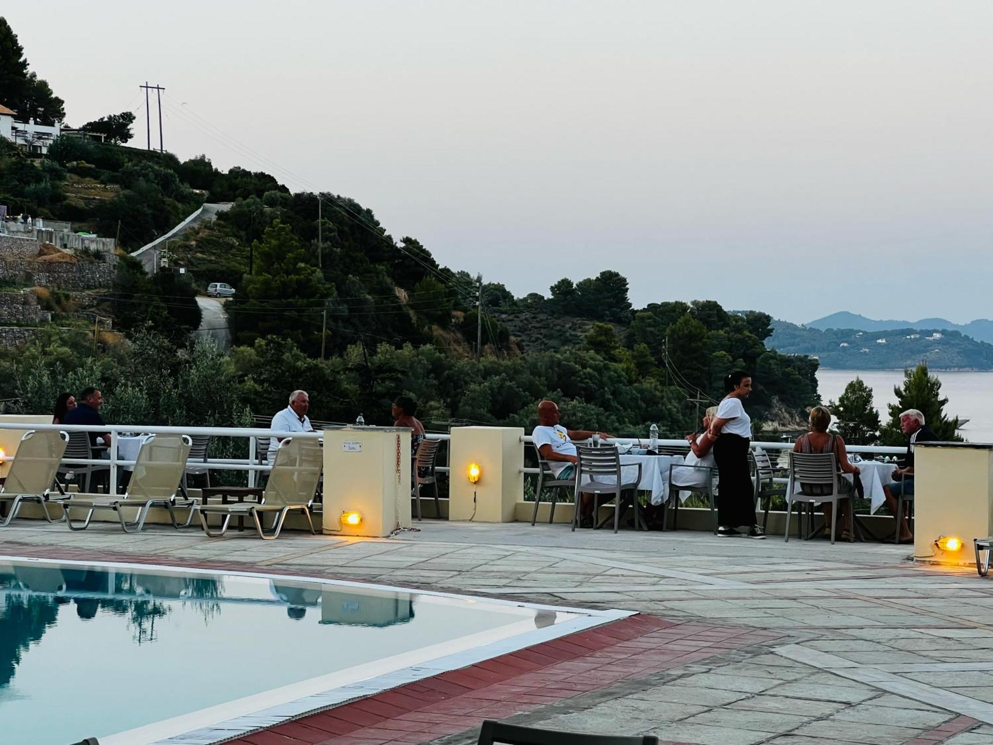 Hotel Kanapitsa Mare 4*