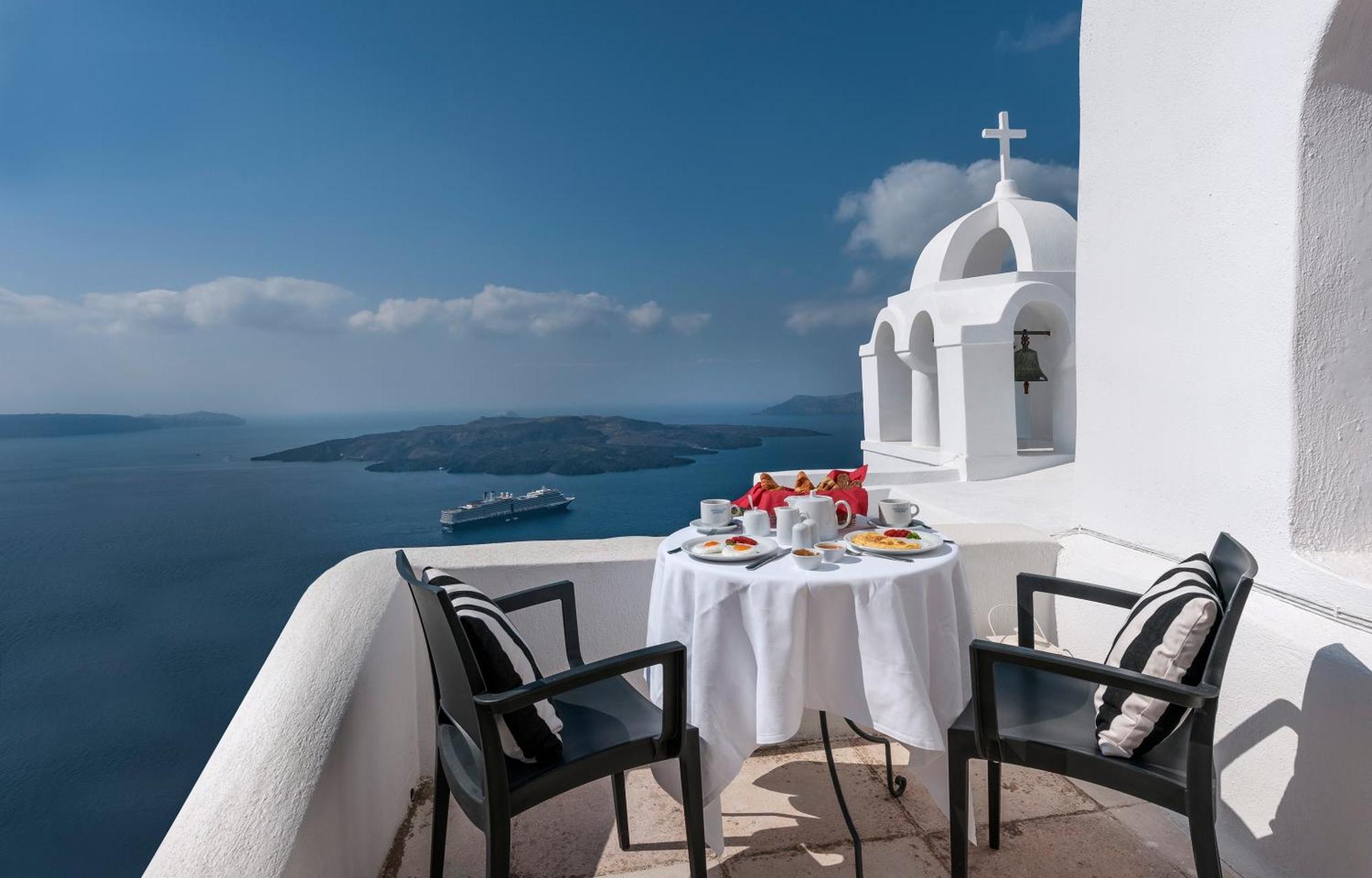 Aigialos Luxury Traditional Settlement 5*