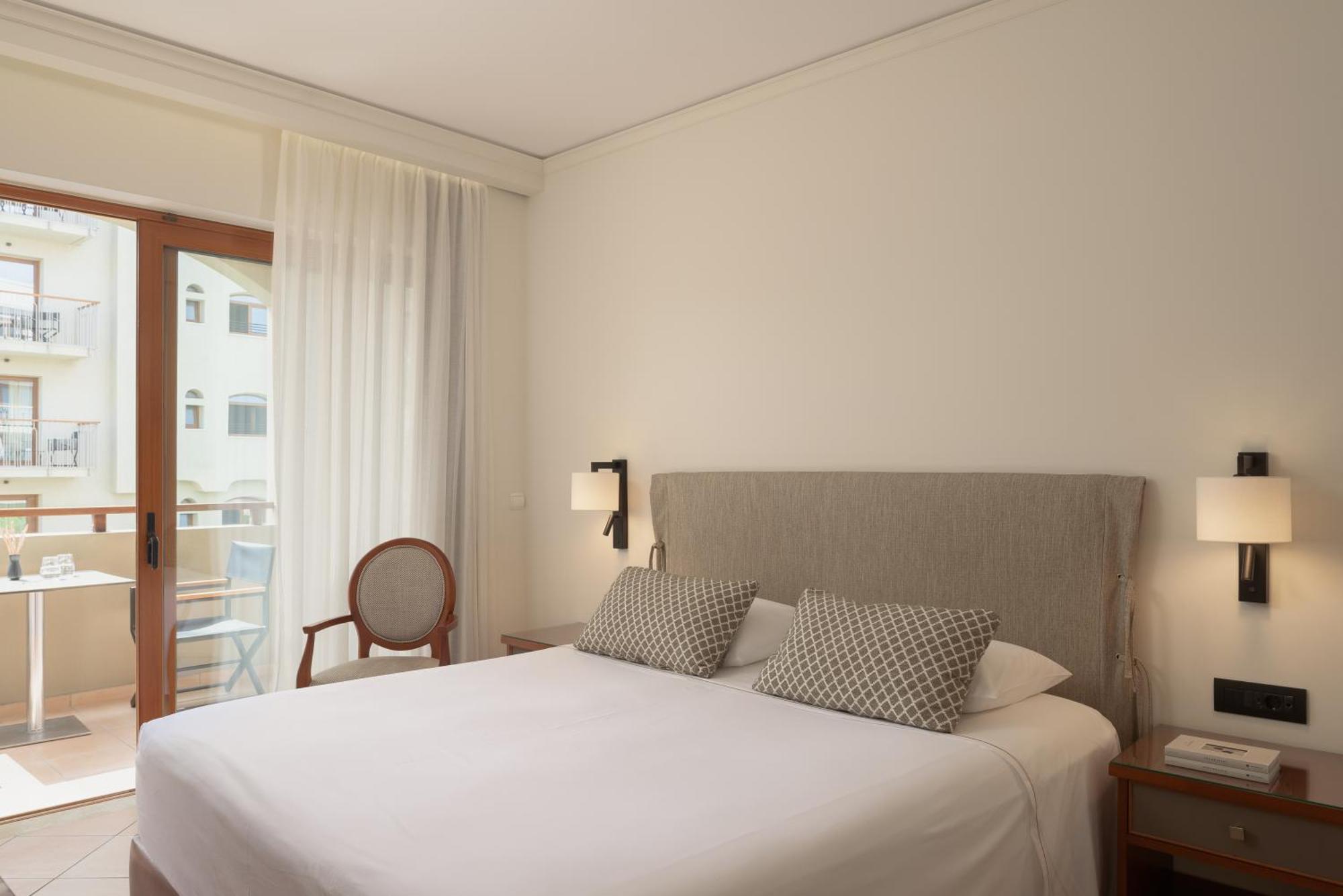Hotel Theartemis Palace