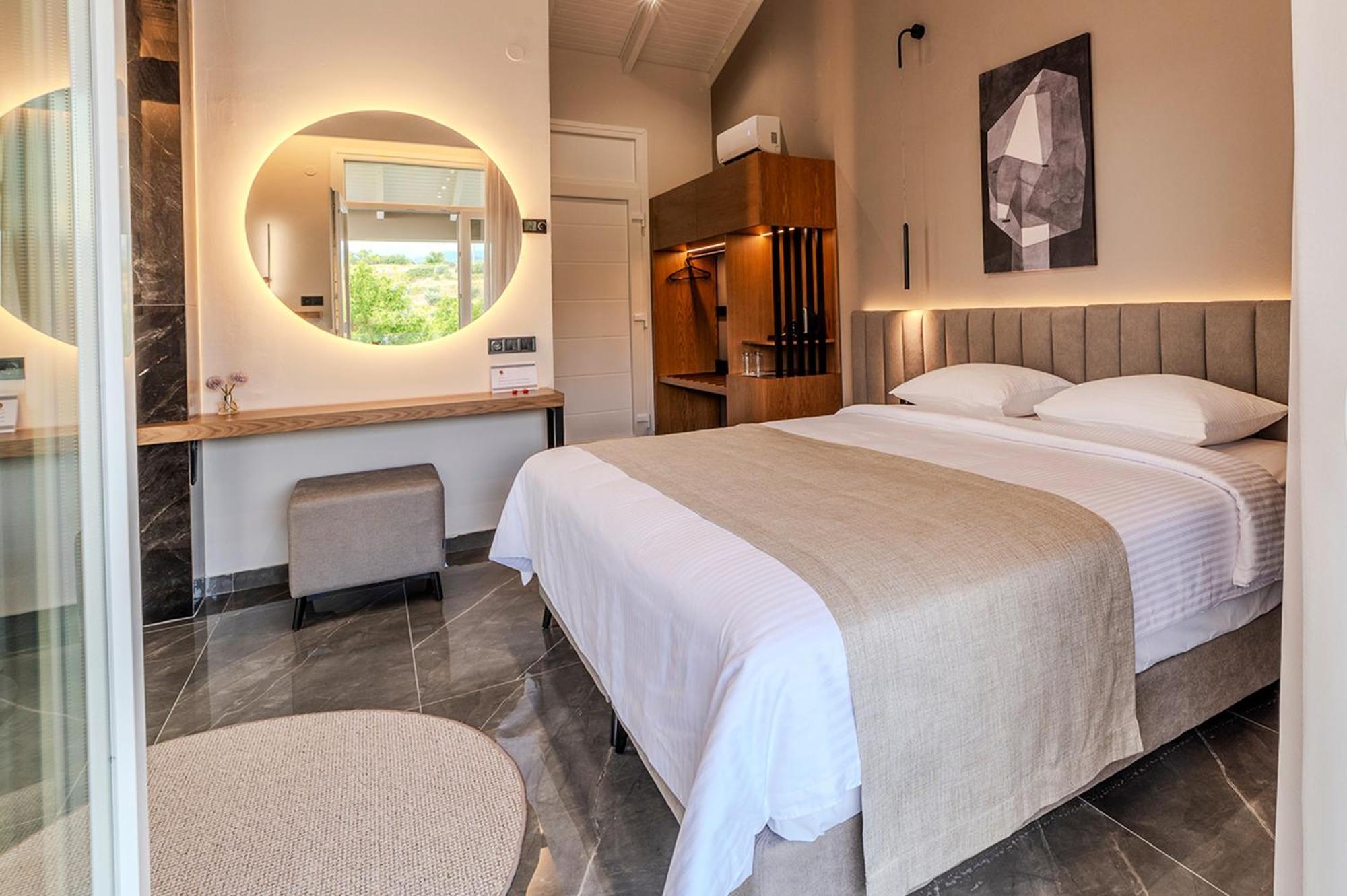 Hotel Agnantio & 3*