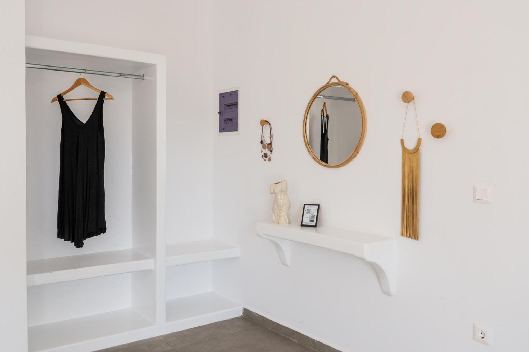 Eclipse Tales Apartment