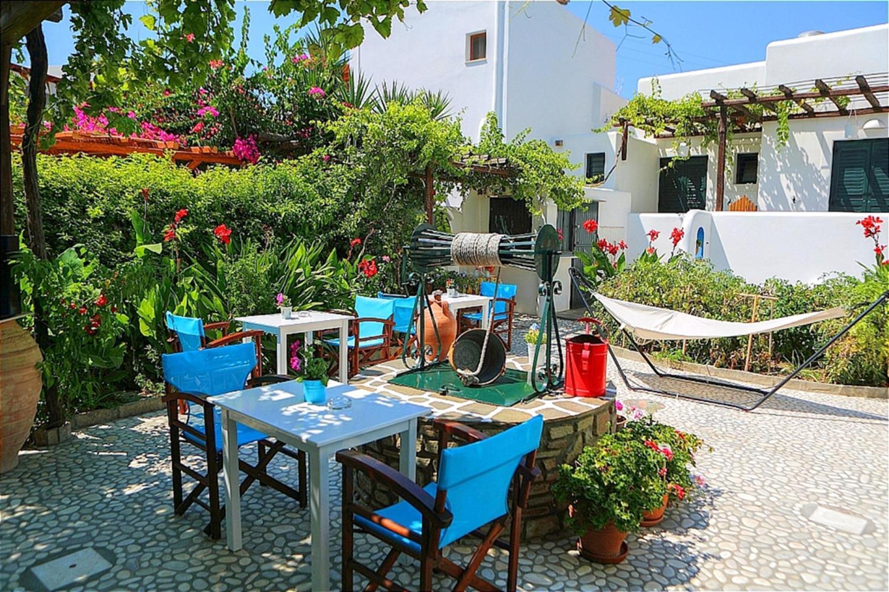 Eleni Parikia (Paros)