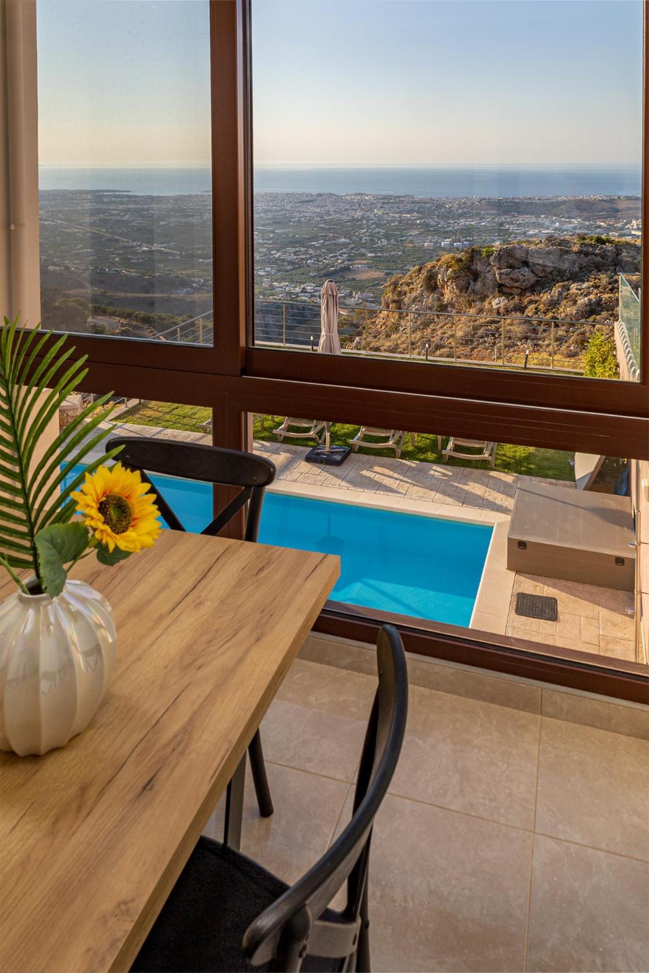 Lia Chania With Private Ecologic Pool And Amazing View!
