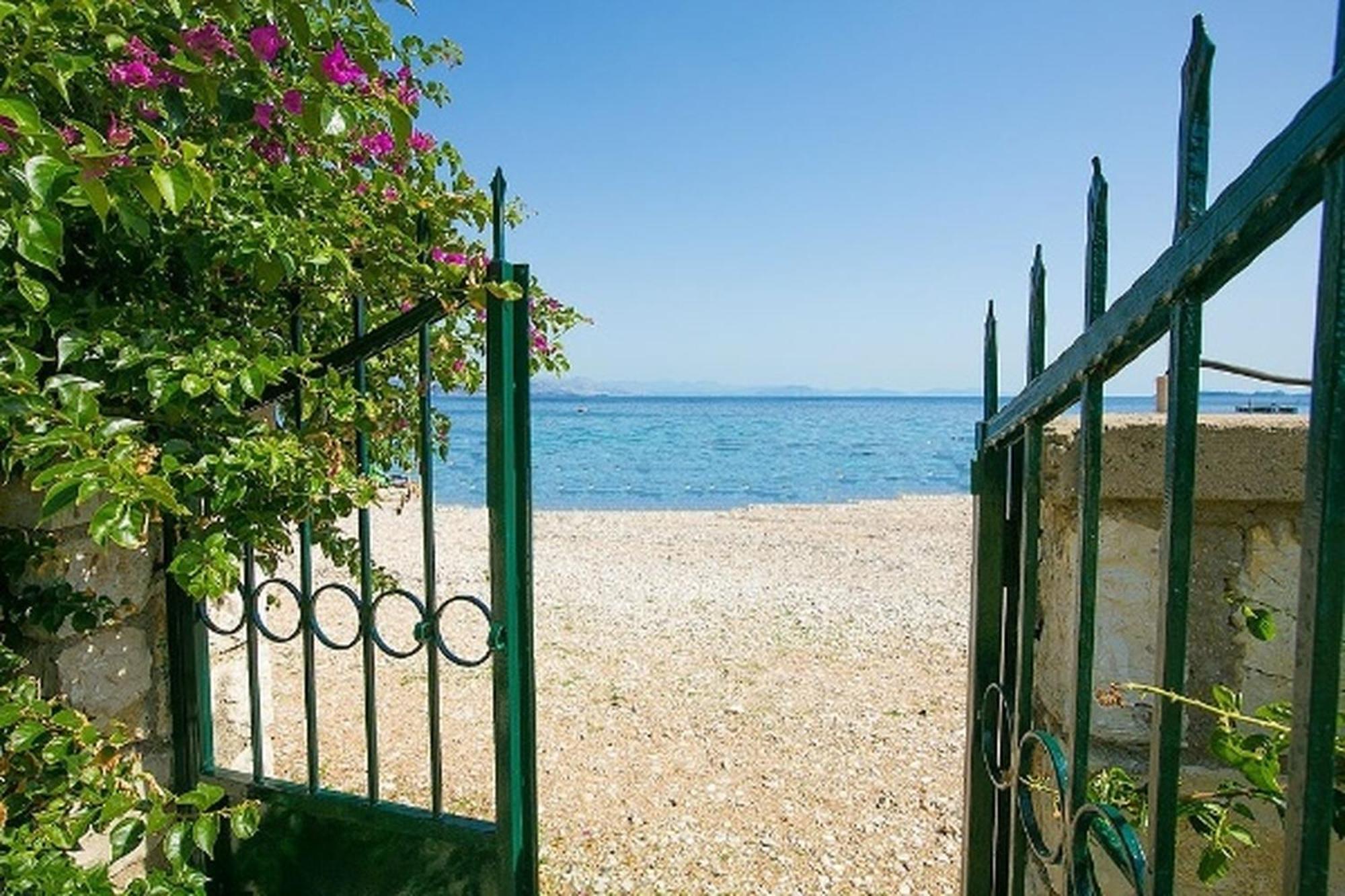 Cote Jardin Villa *
