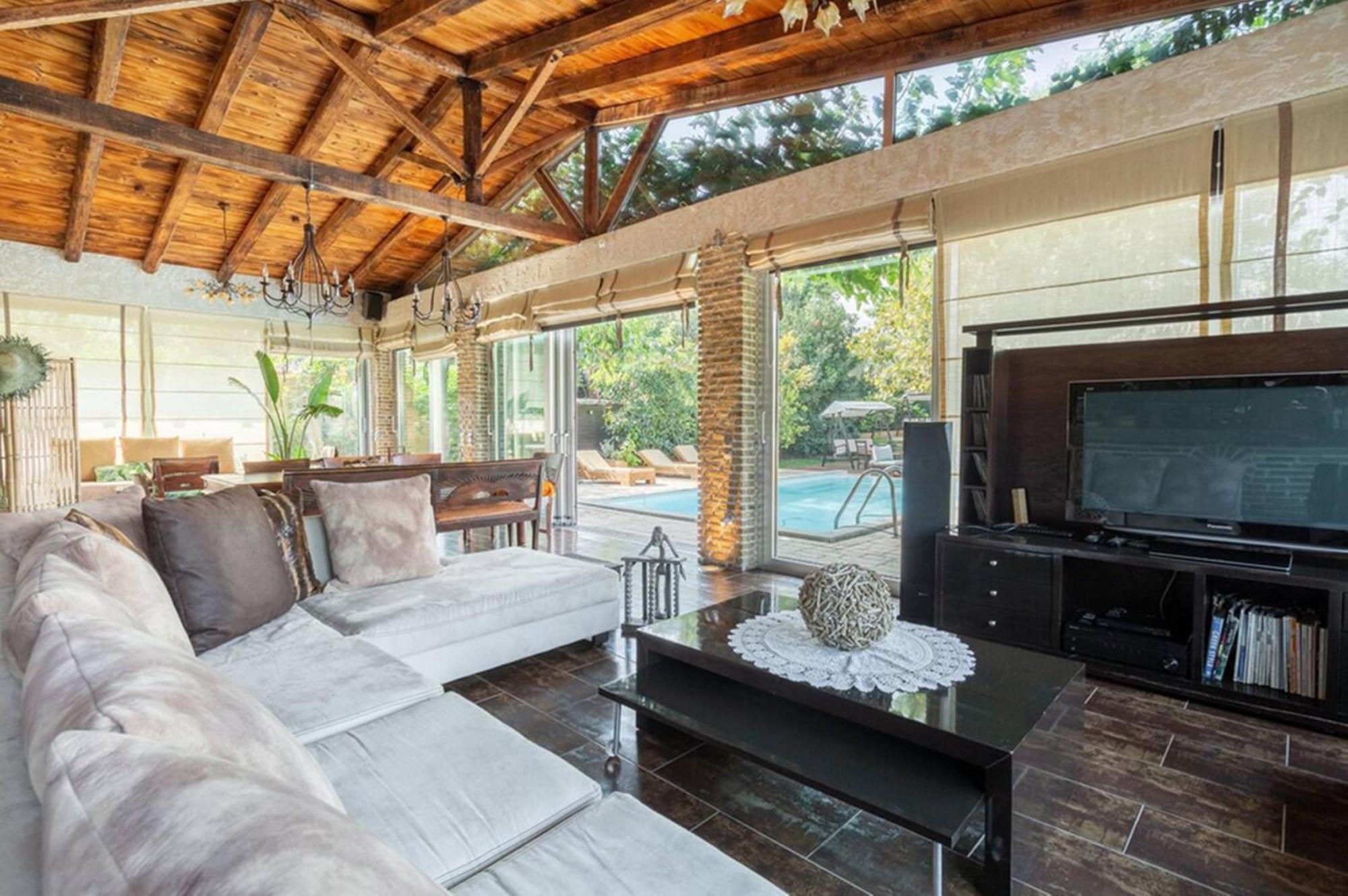 Holiday home Turdus Merula Retreat Nea Makri