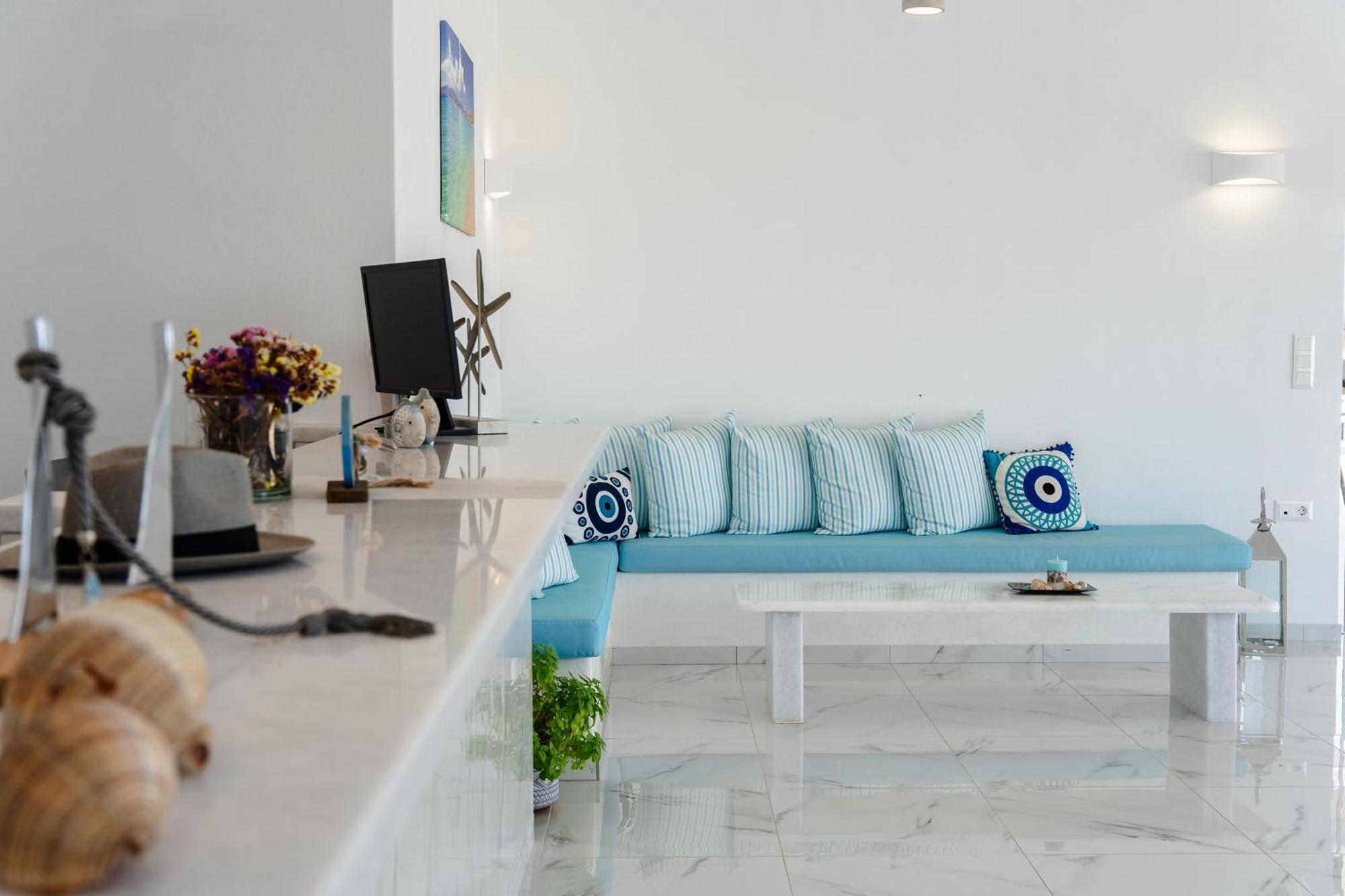 Evripus Hotel