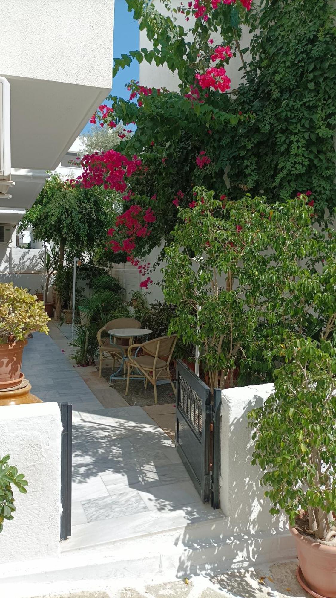 Mama's - Eurostudiosnaxos *