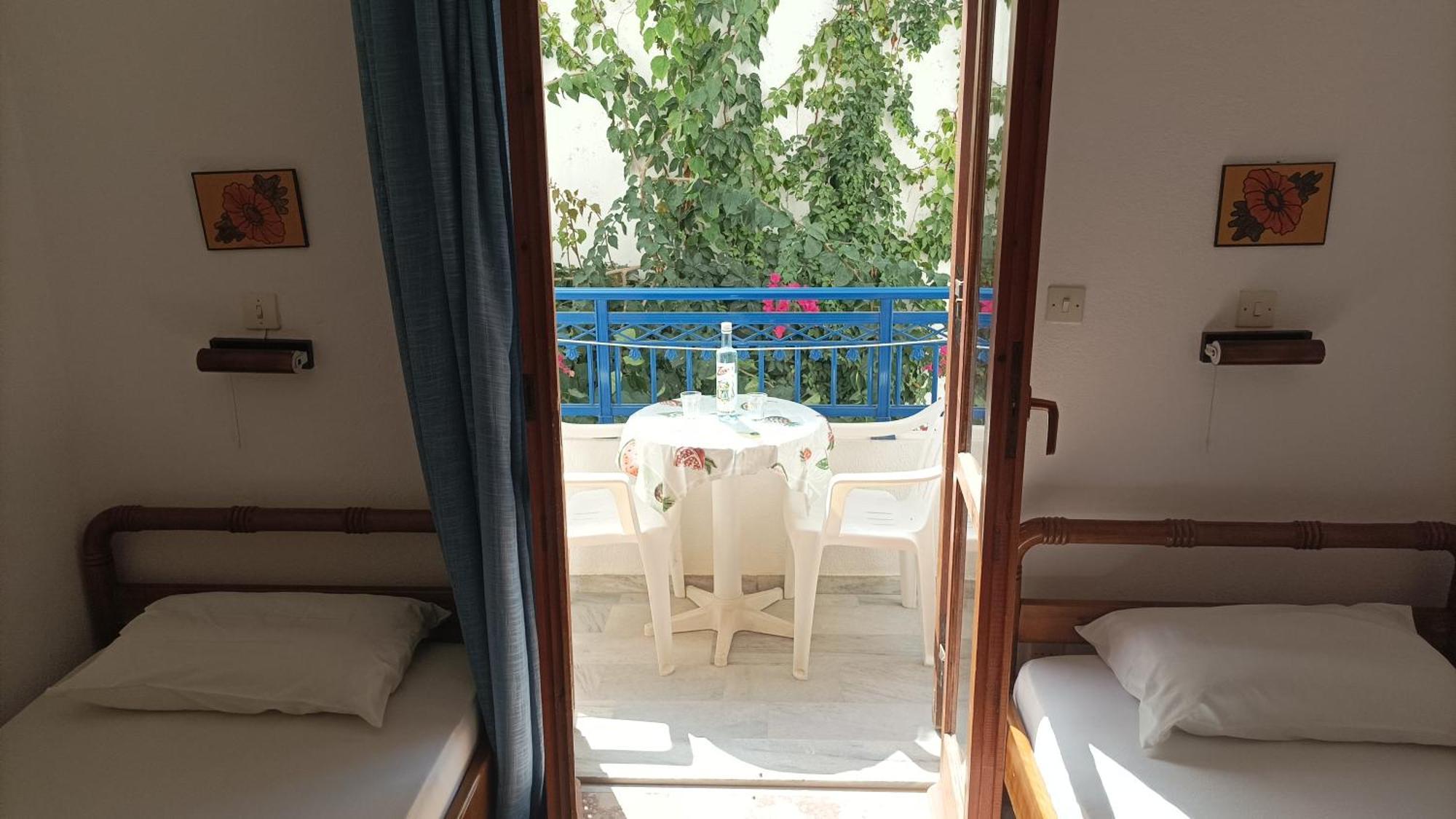Apartment Mama's - Eurostudiosnaxos