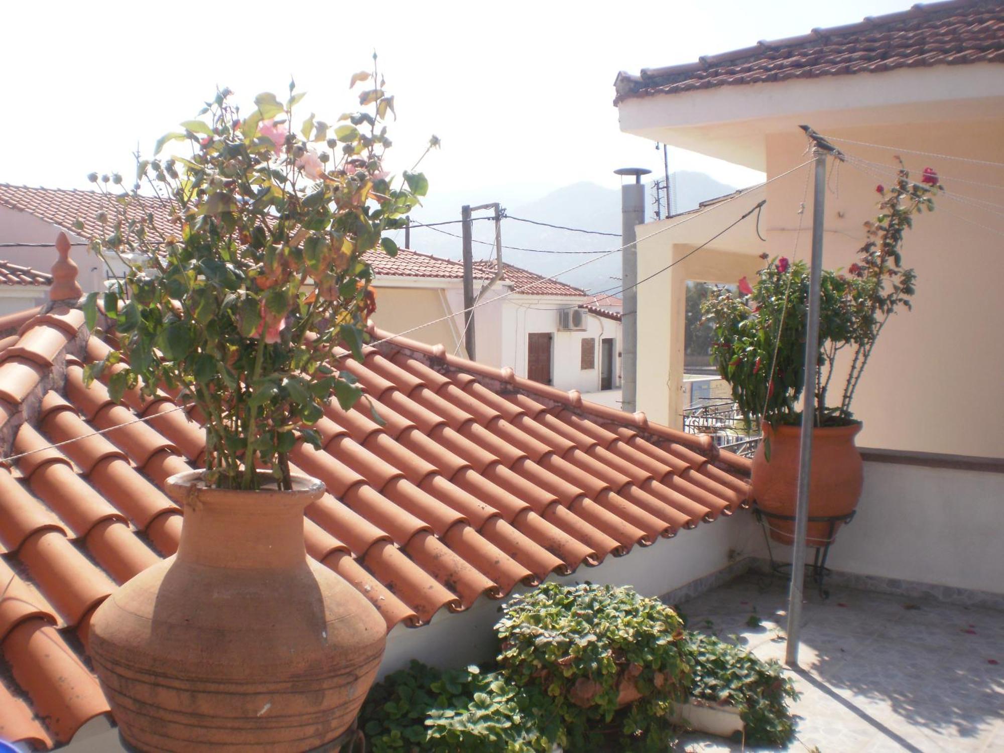 Dimitra * Petra (Lesbos)
