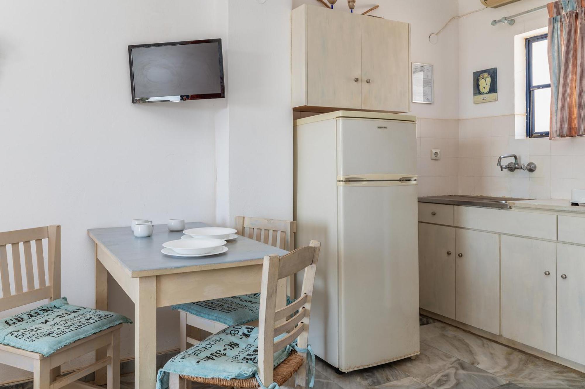 1b Kypri Seaview Perasma * Kipri (Andros)