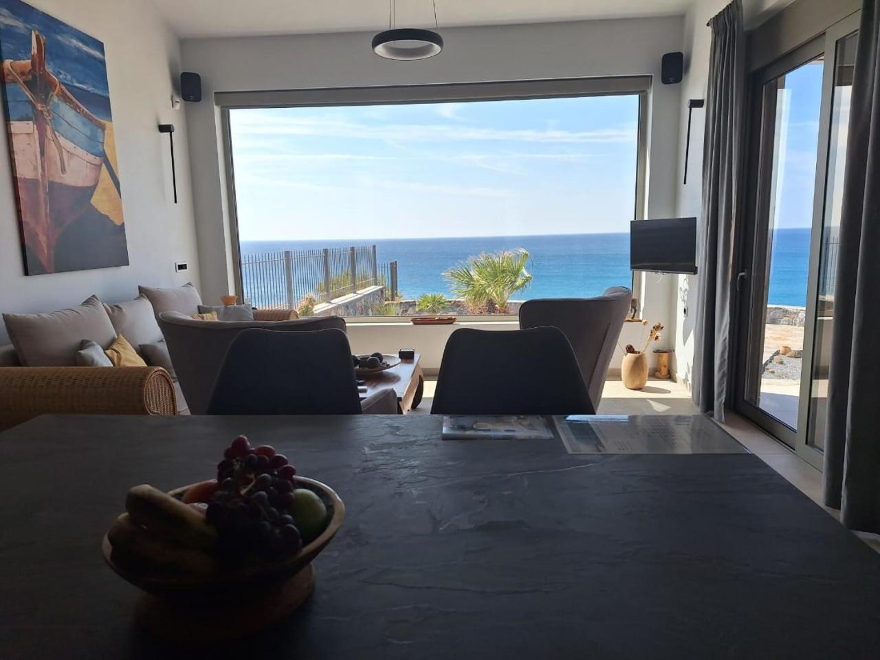 Evgoro - Infinite View * Tsoutsouros (Crete)