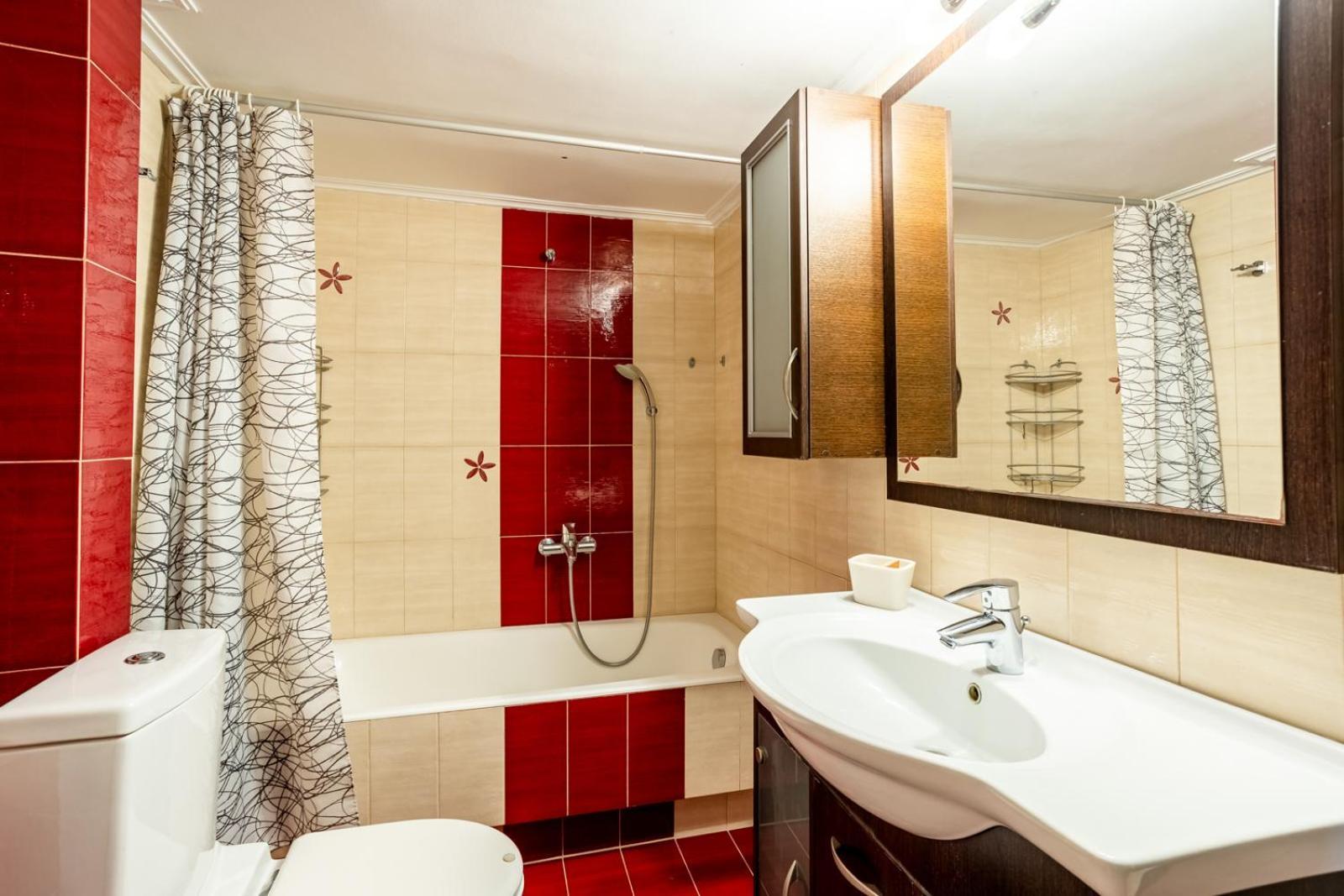 Grand Luxury Seafront Apartment Kalamata