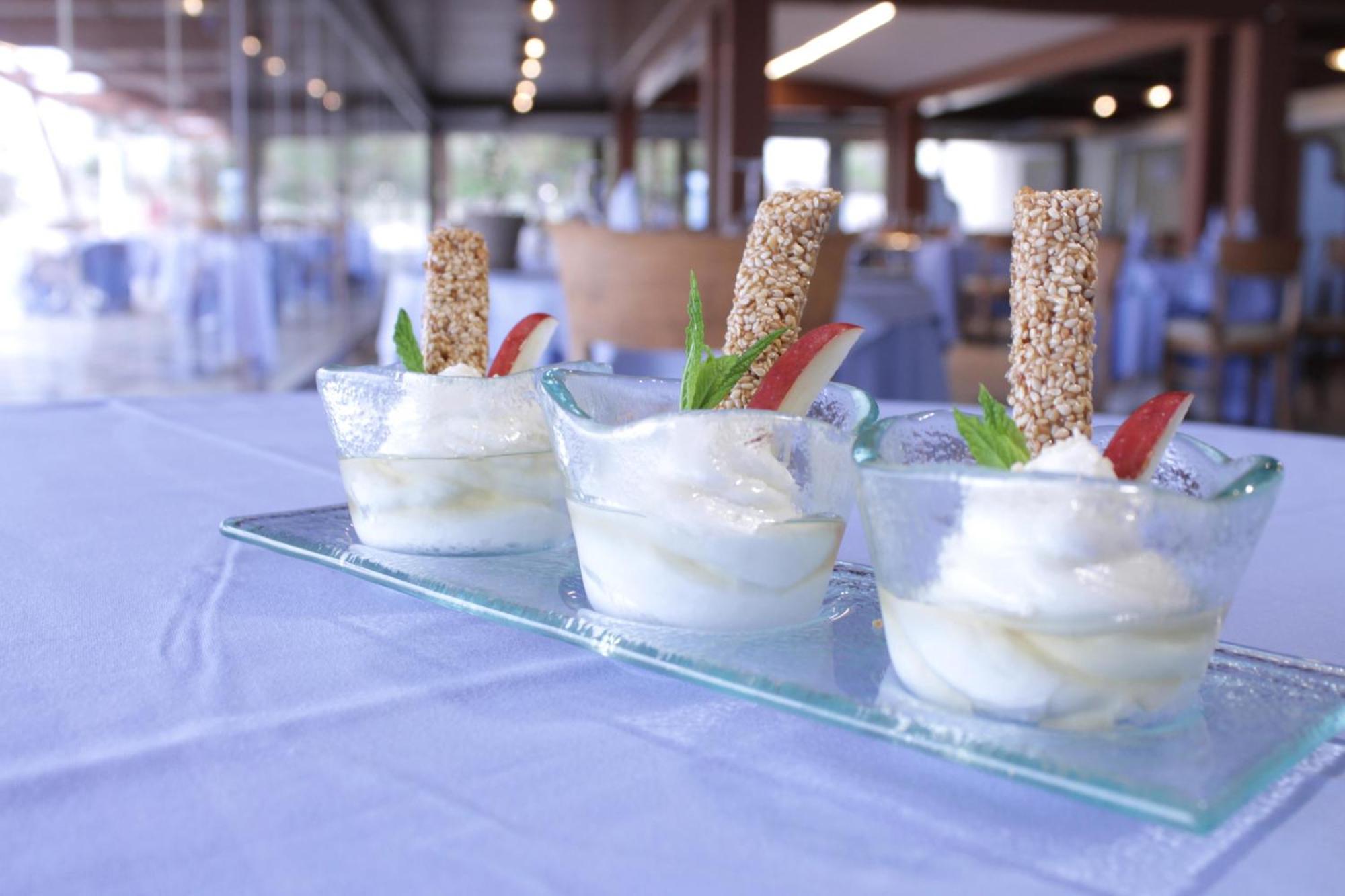Resort Apollonia & 5*