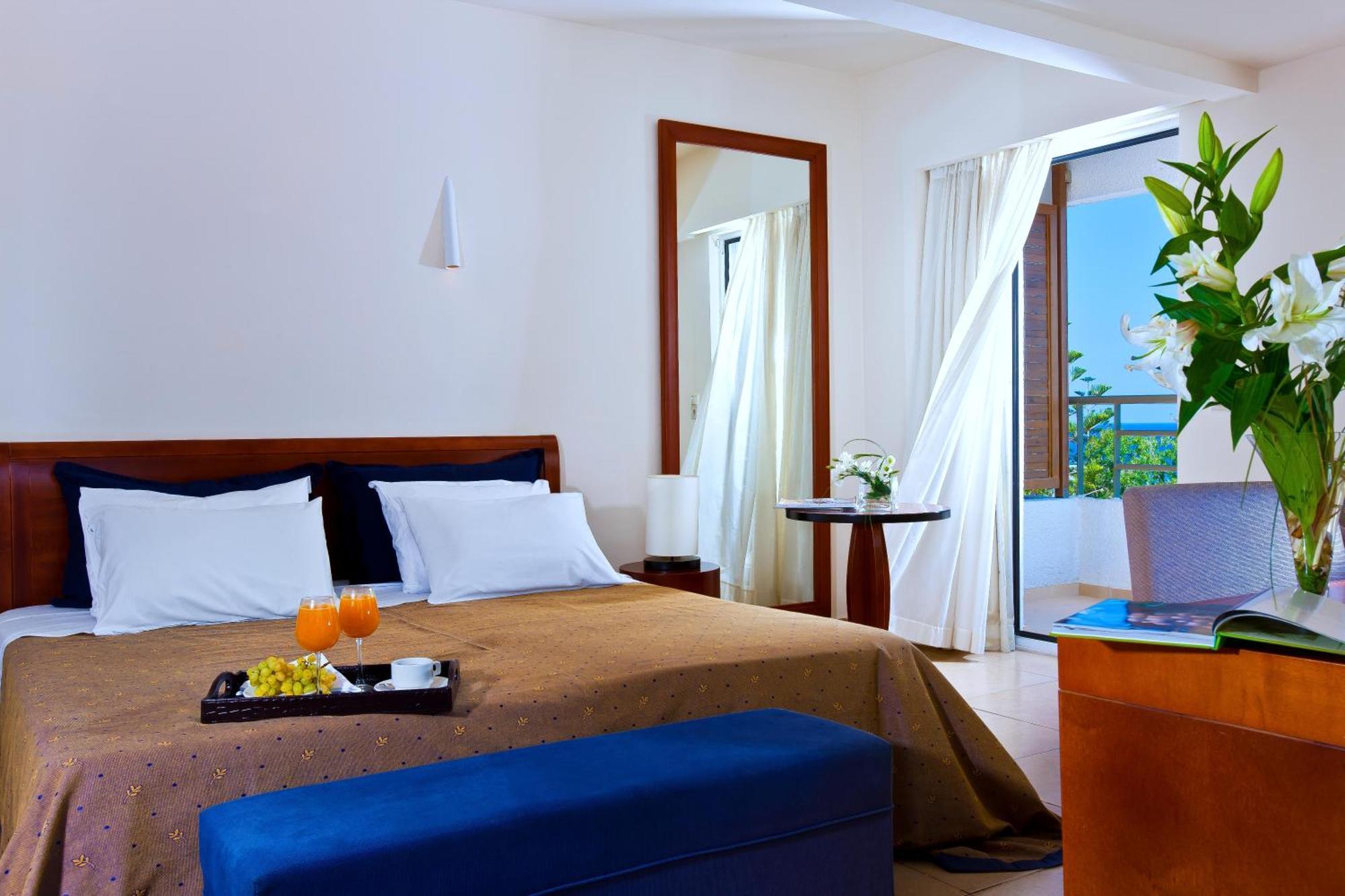 Apollonia & Resort