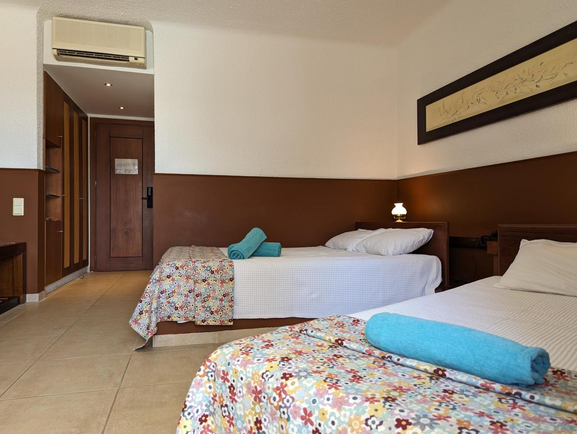 Apollonia & Resort