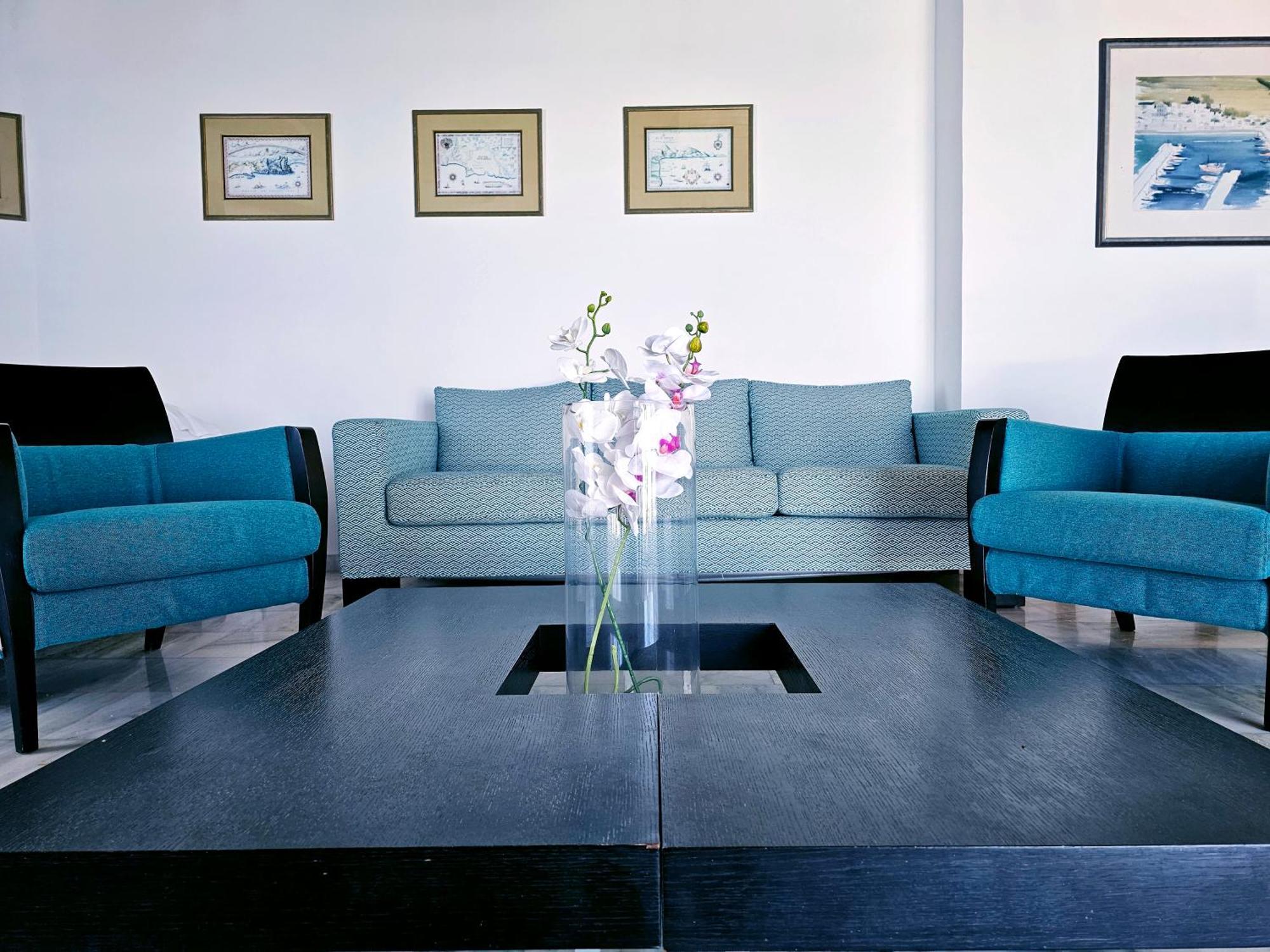 Resort Apollonia & 5*