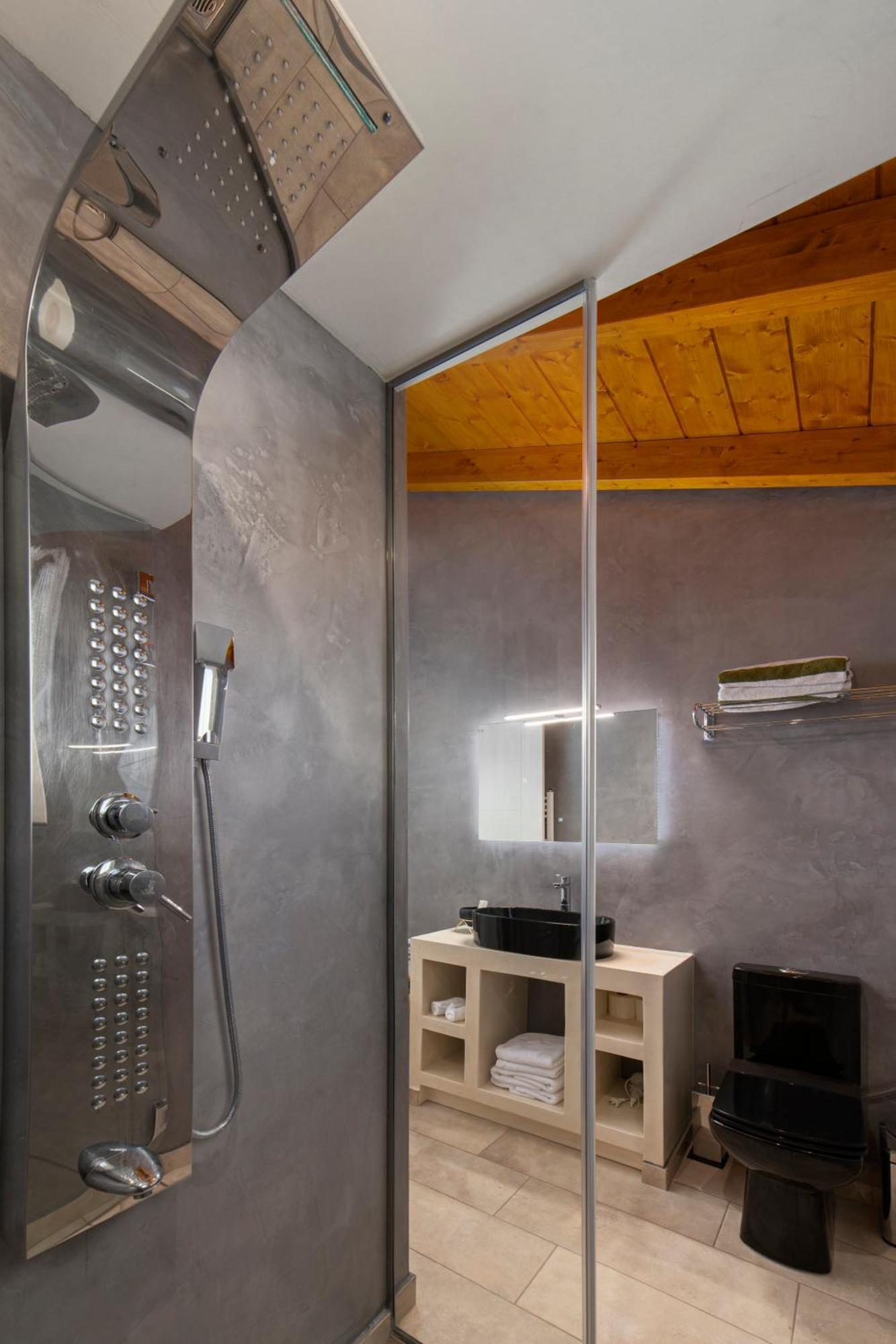 Andros 4 Seasons & Aparthotel *