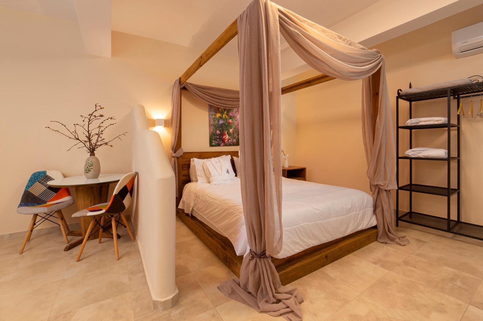 Andros 4 Seasons & Aparthotel Ormos (Andros)