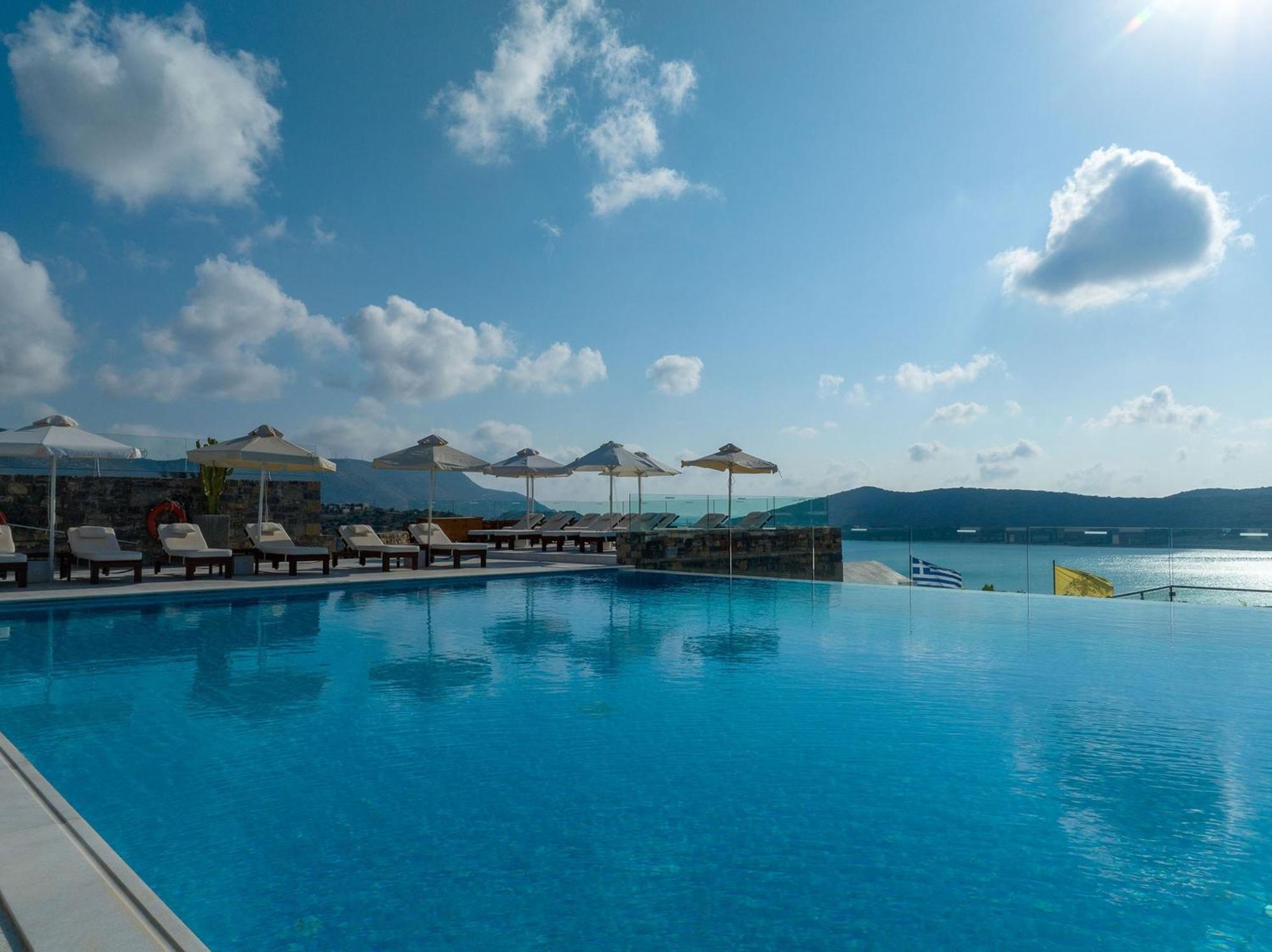 Resort Royal Marmin Bay Boutique & Art (adults Only)