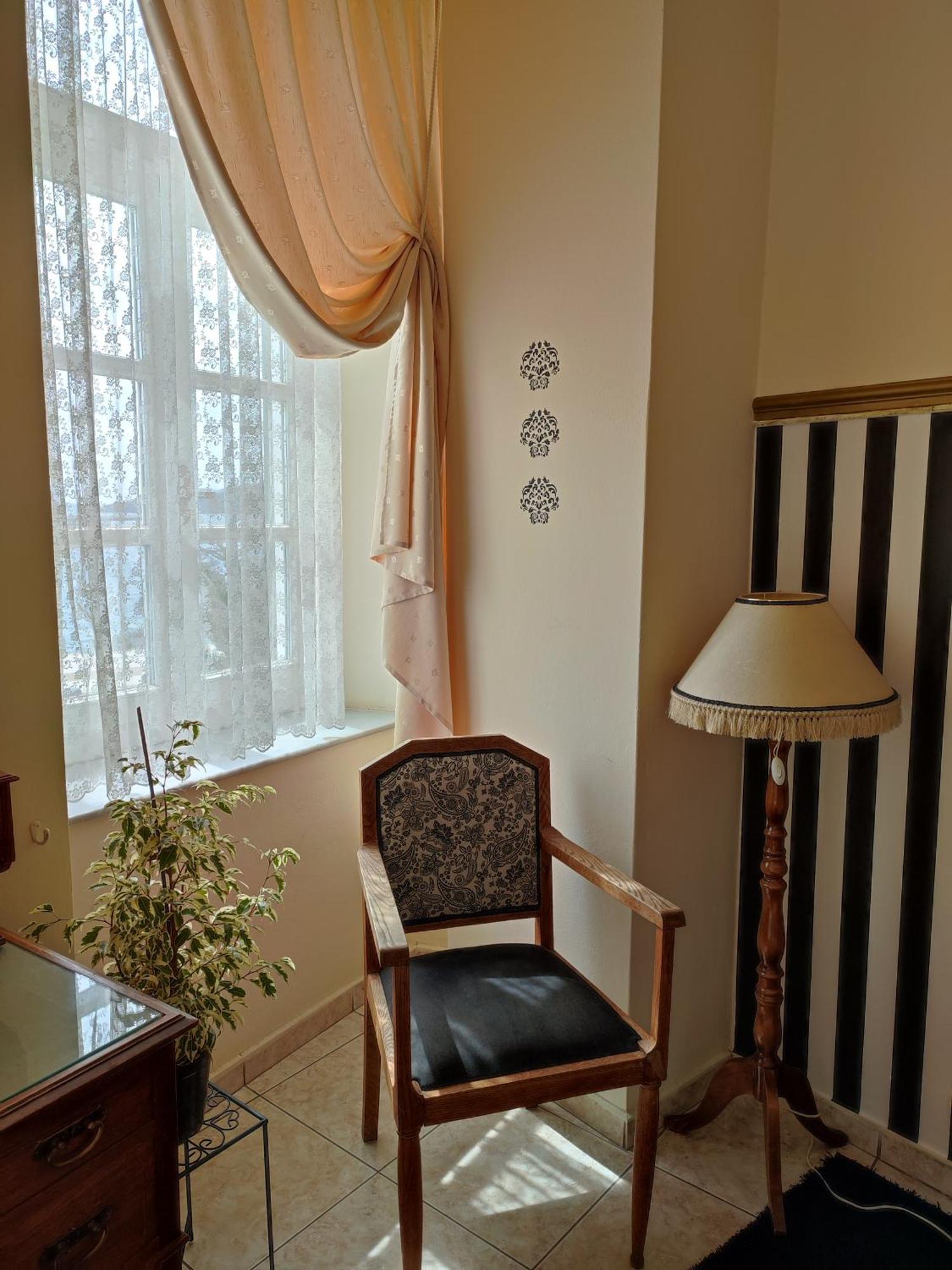 Inn Locadiera Pansion Ermoupoli