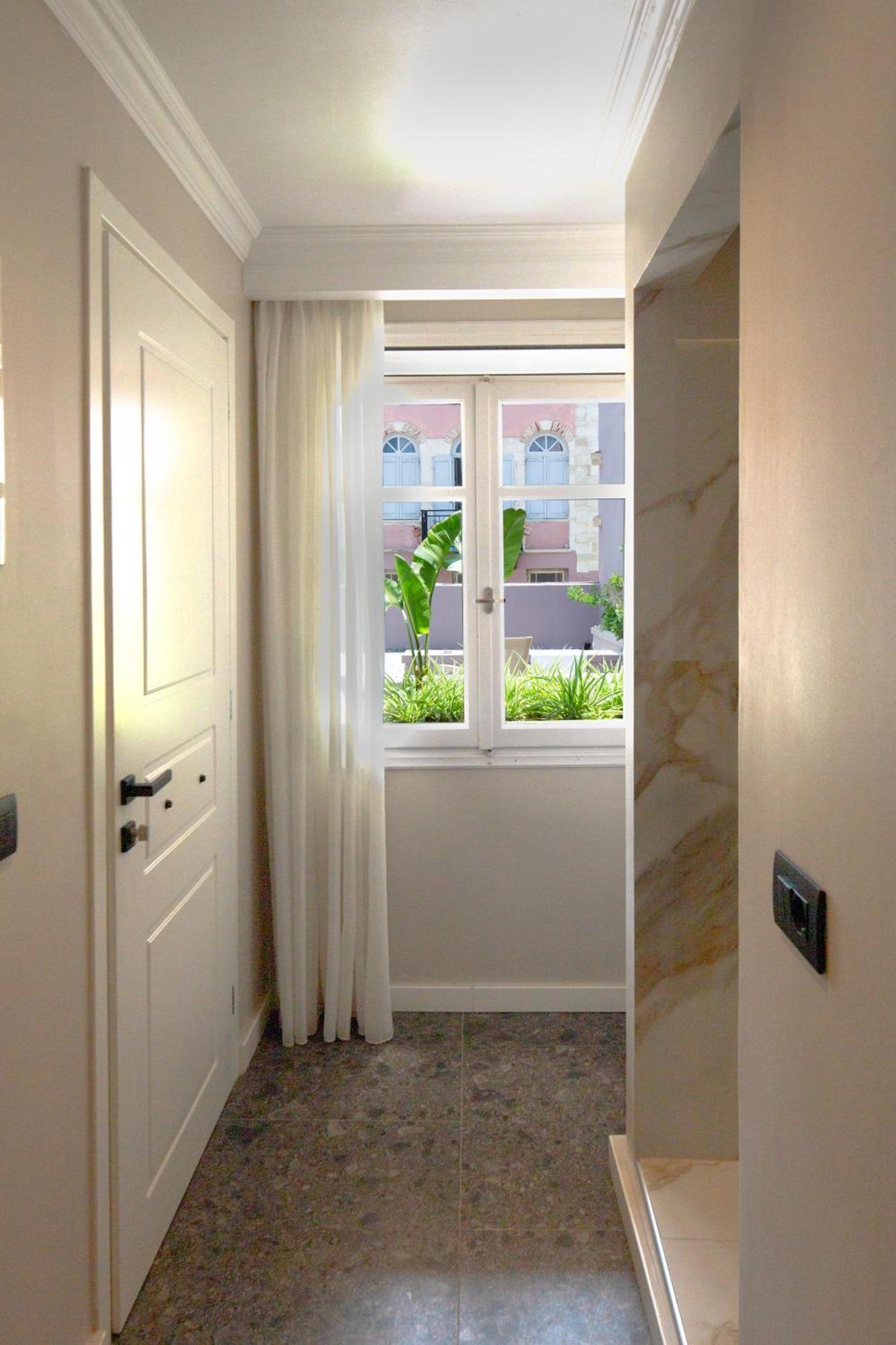 Aparthotel Civitas 4*