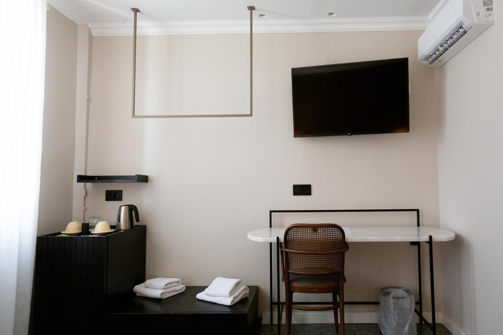 Civitas Aparthotel 4*
