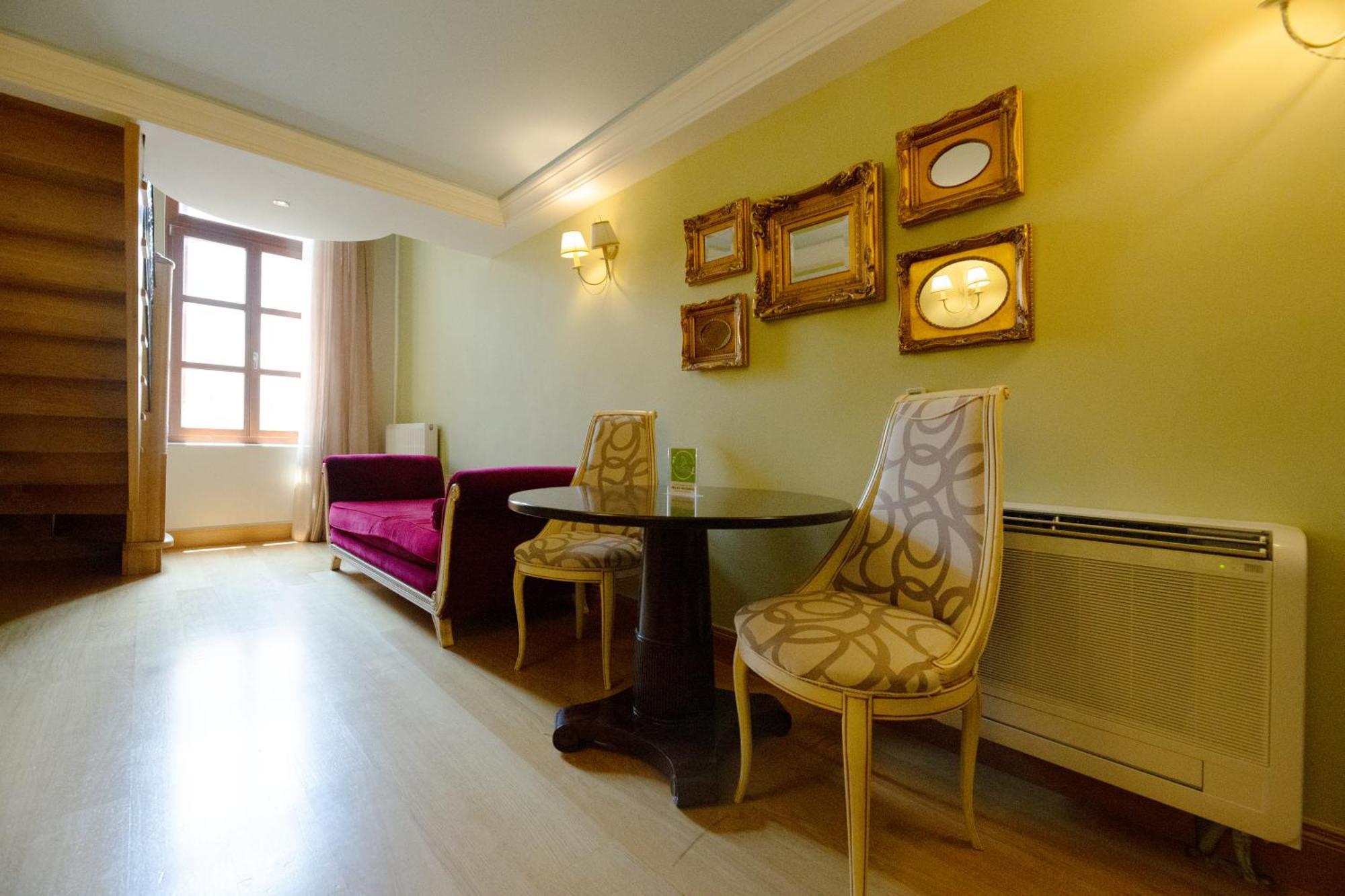 Civitas Aparthotel Rethymno (Crete)