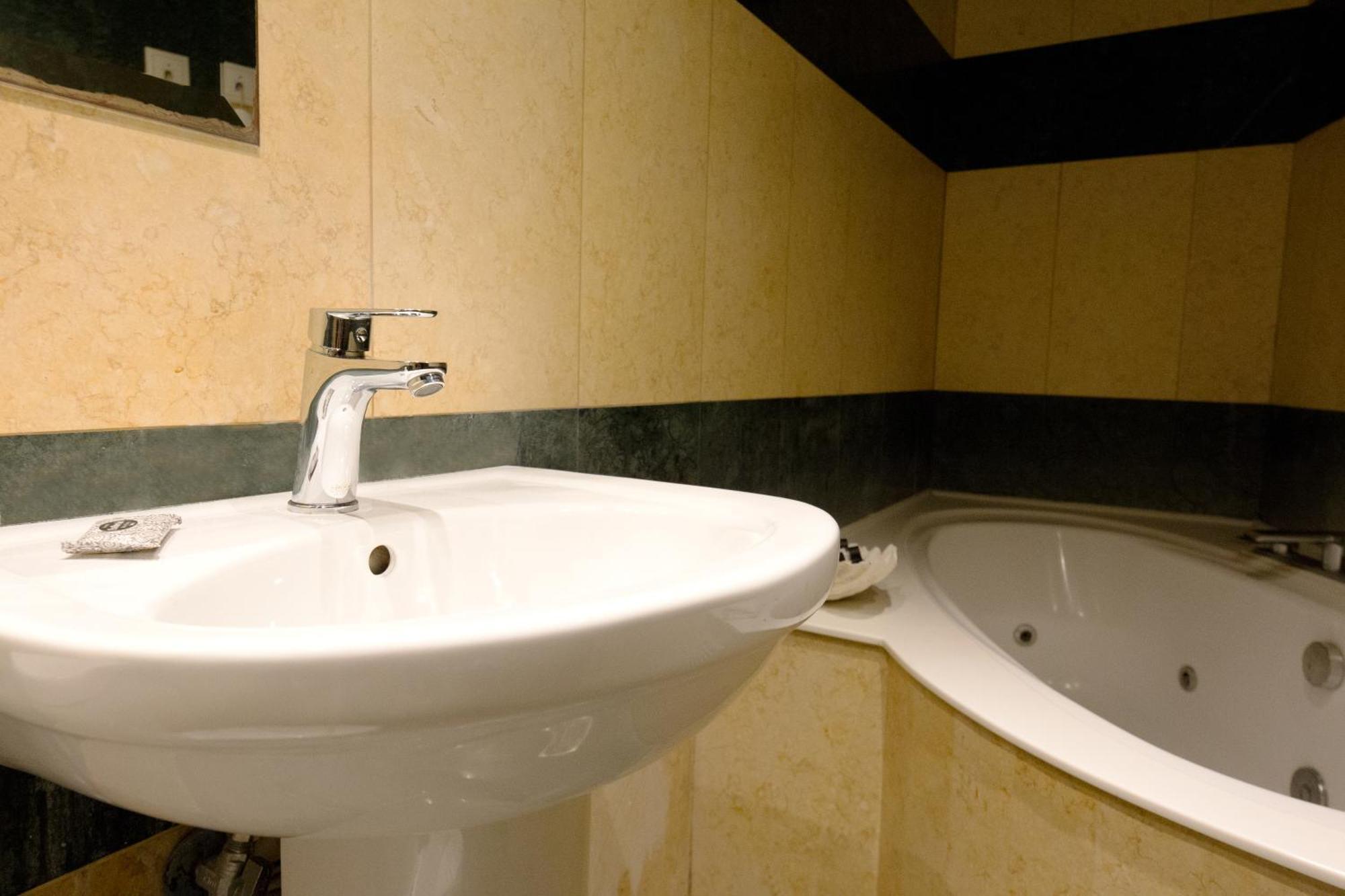 Civitas Aparthotel Rethymno (Crete)
