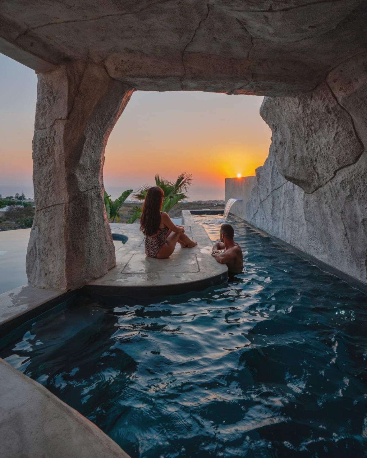 Villa Senses Luxury Fira (Santorini)
