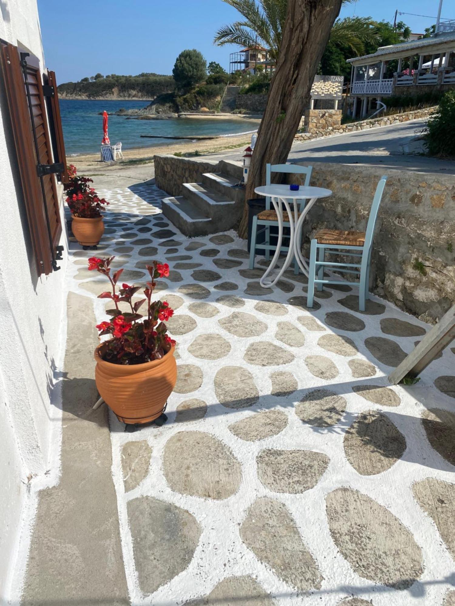 Irene Traditional Aparthotel