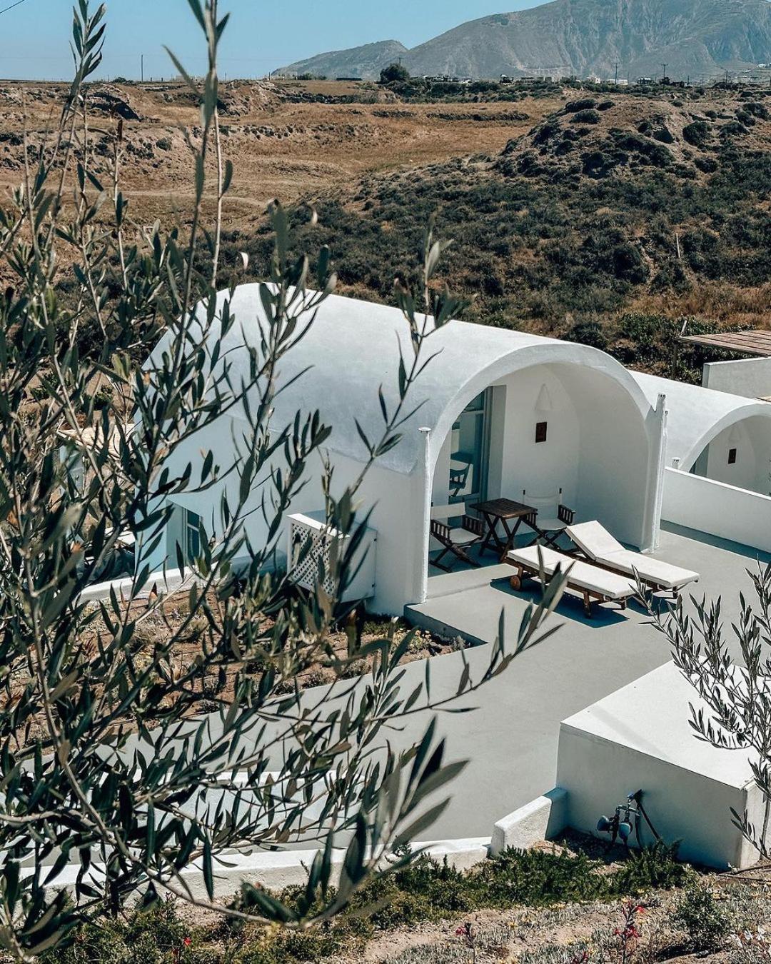 Thimari * Fira (Santorini)