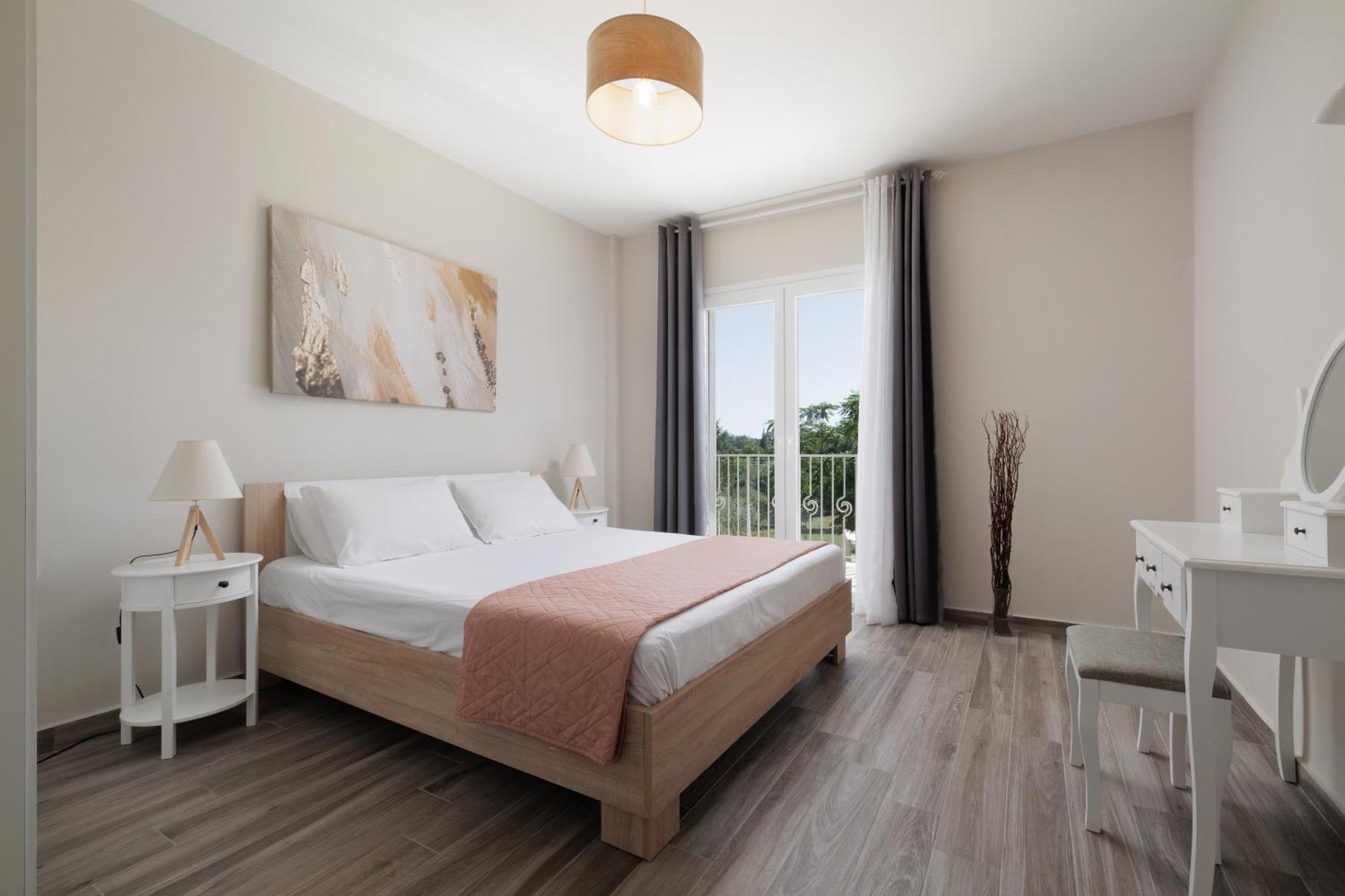 Sundial House Apartment