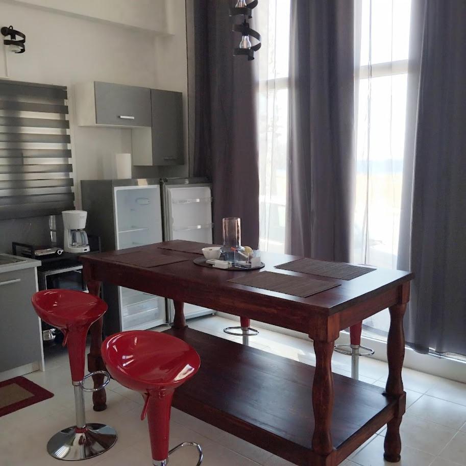 Poseidonia 50 & 70 Sqm With Sea View