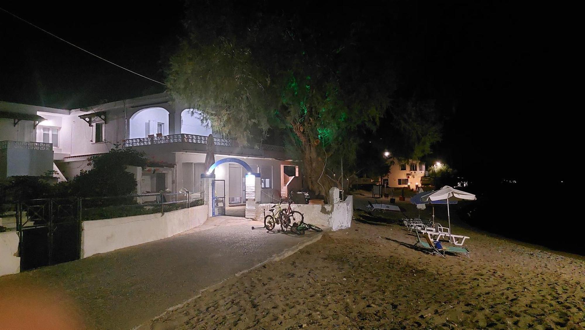 Fotis At Komi Komi (Chios)