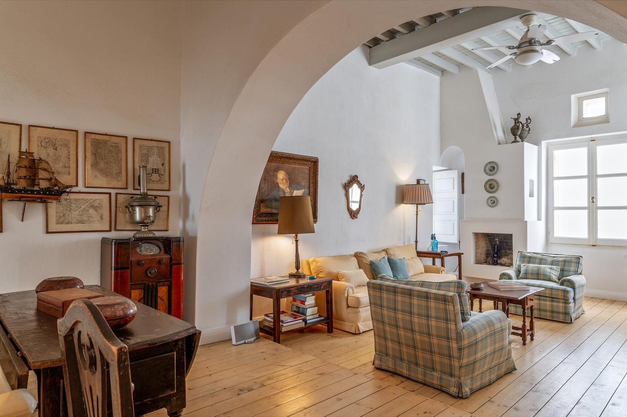 Holiday home Cambanis *