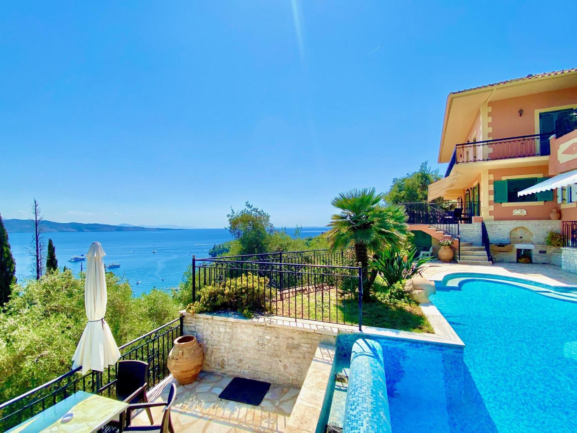Eleni With Private Pool By Dadovillas