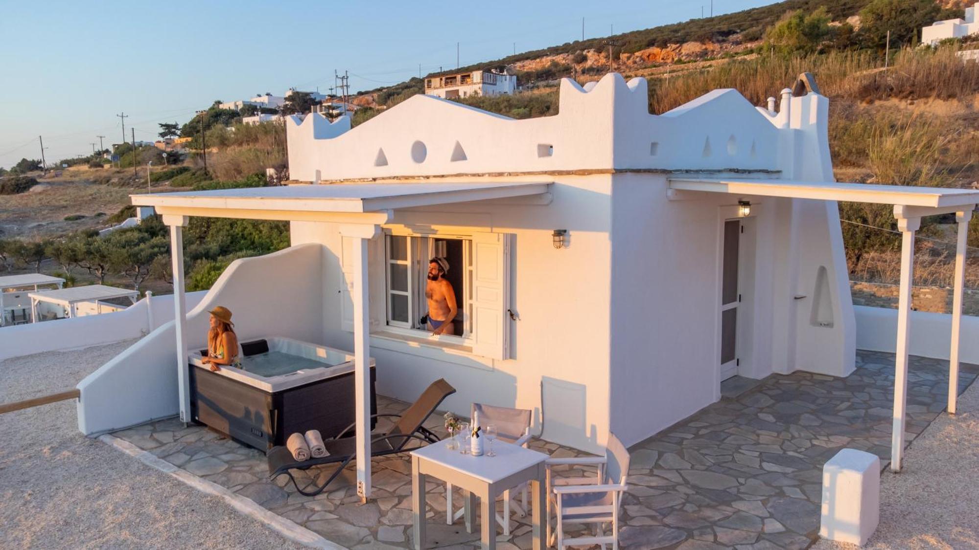 Anthemion Paros - & Agia Irini (Paros)