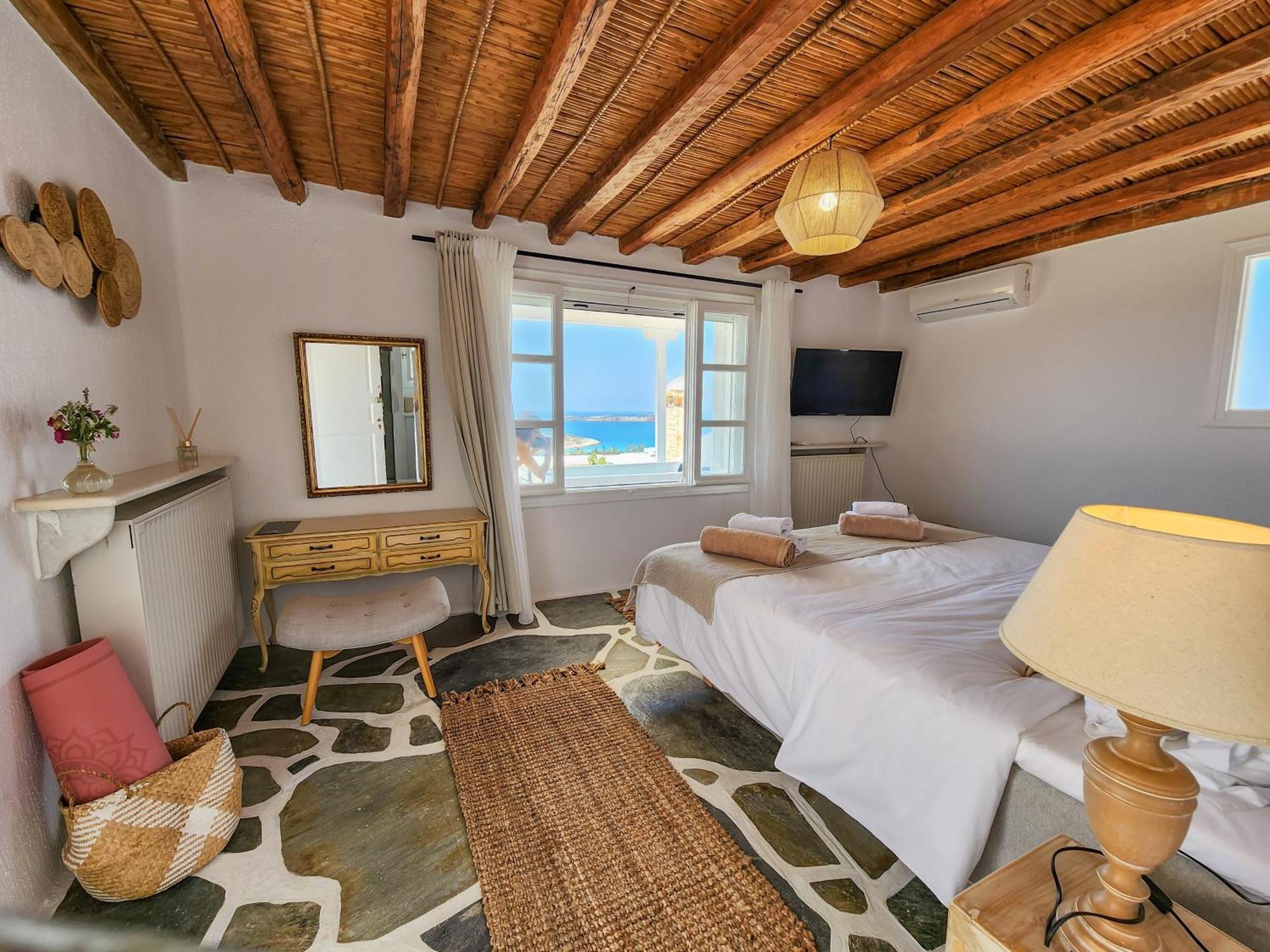 Anthemion Paros - & * Agia Irini (Paros)