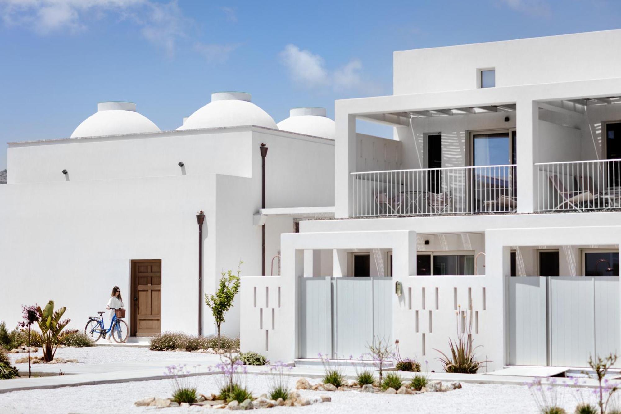 Alero Seaside Hotel