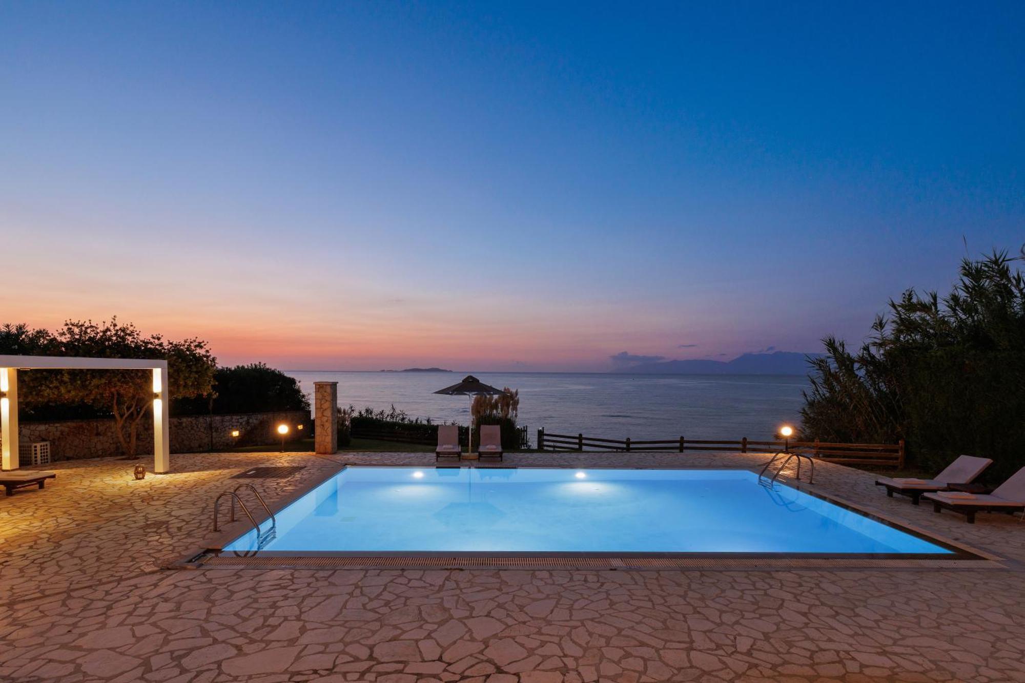 Beachfront Dionysos - With Private Villa Sidari (Corfu)
