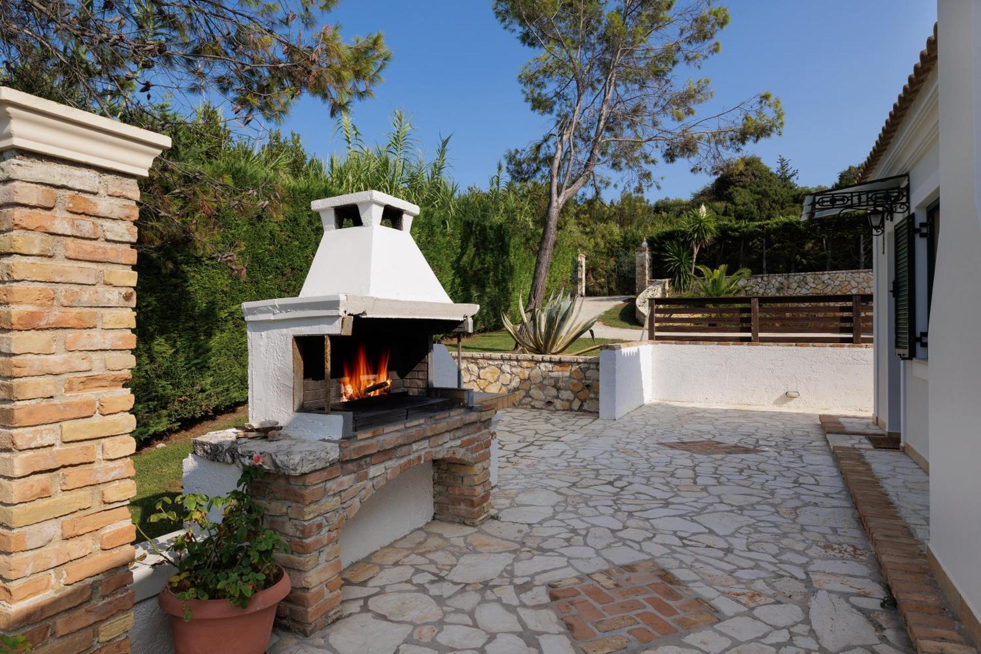 Beachfront Dionysos - With Private Villa Sidari (Corfu)