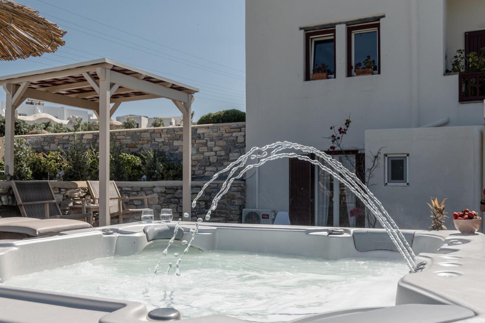 Aurora Villa