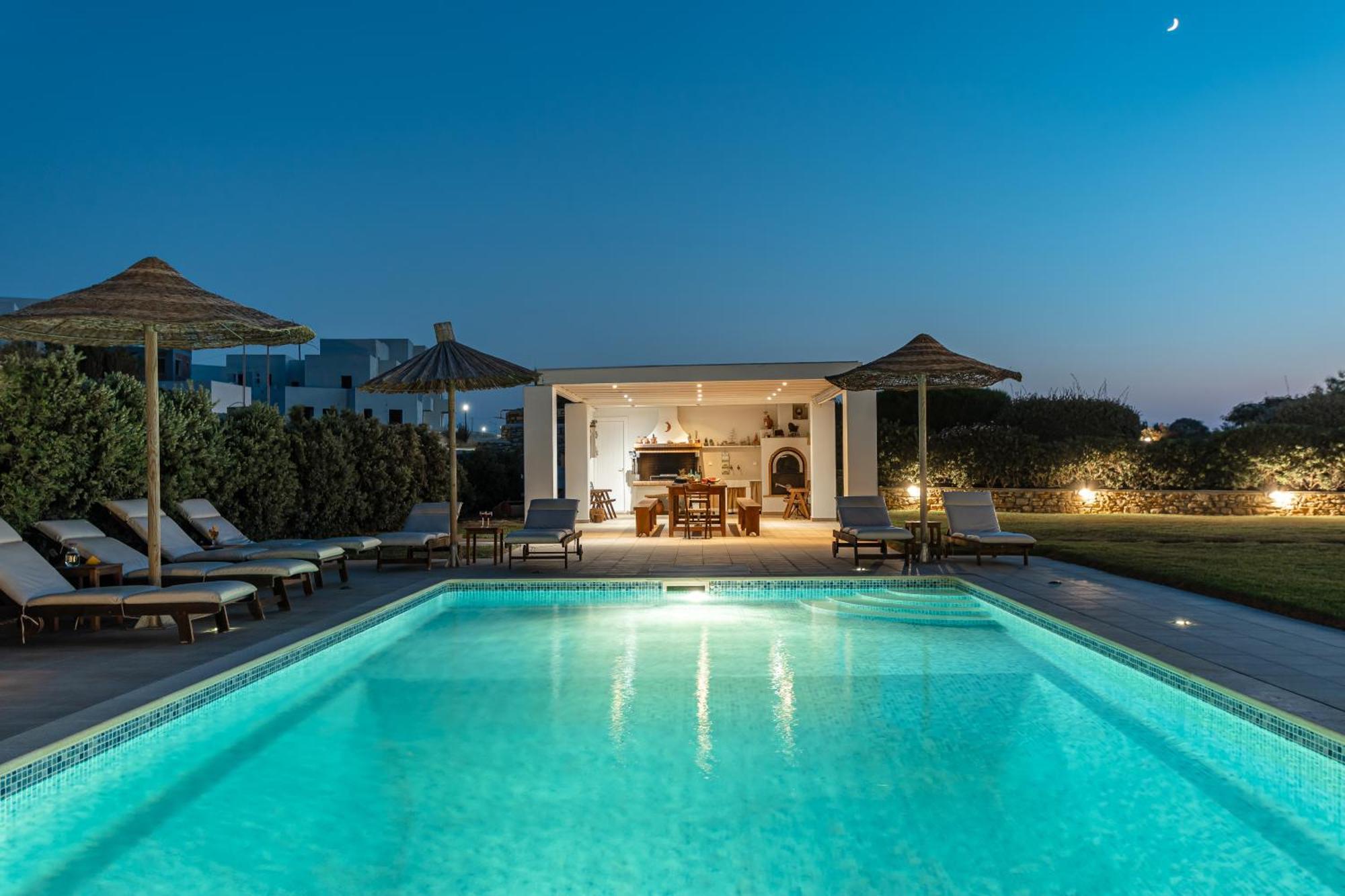 Aurora Villa