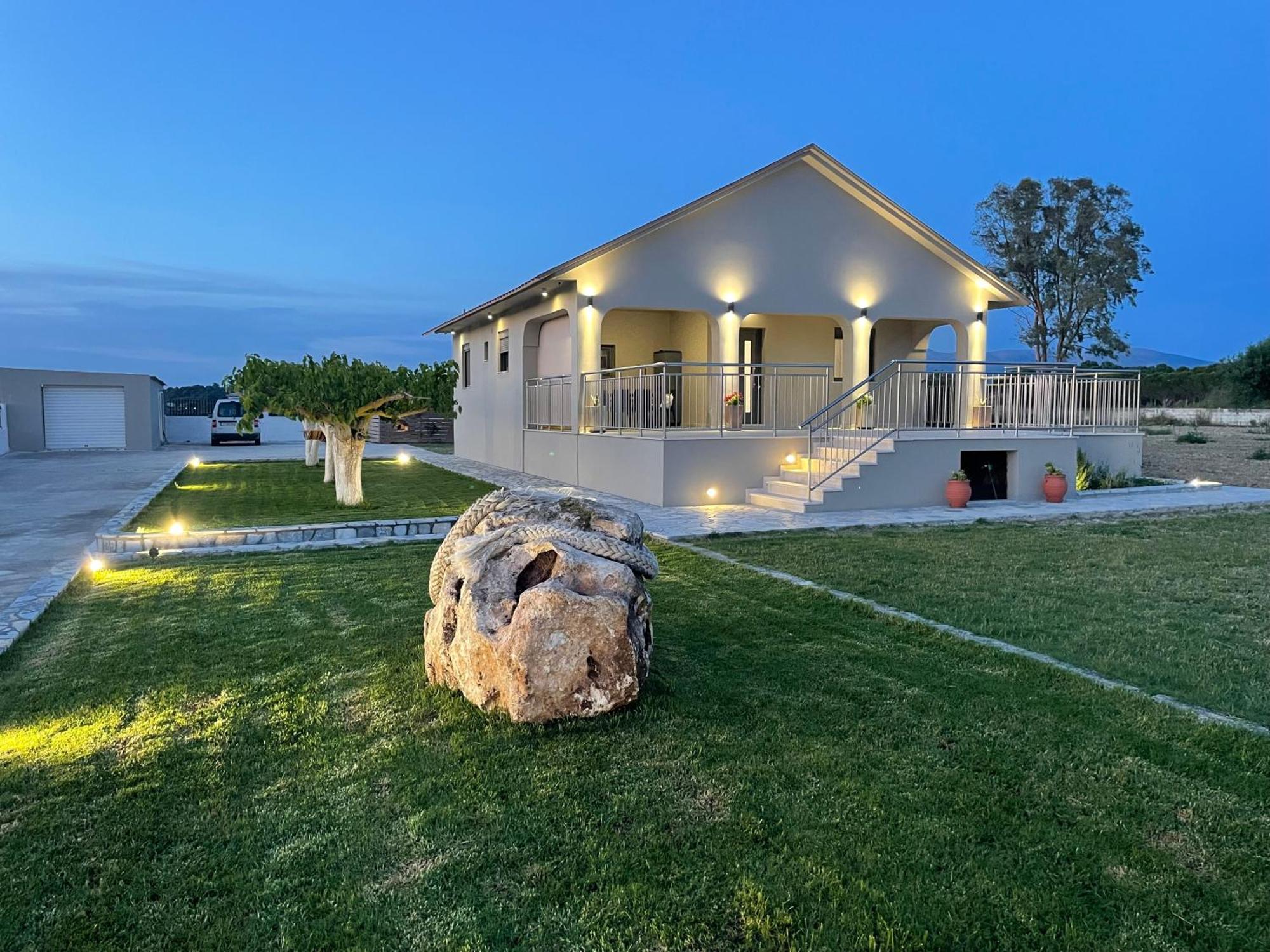 Vrahinari Villa *